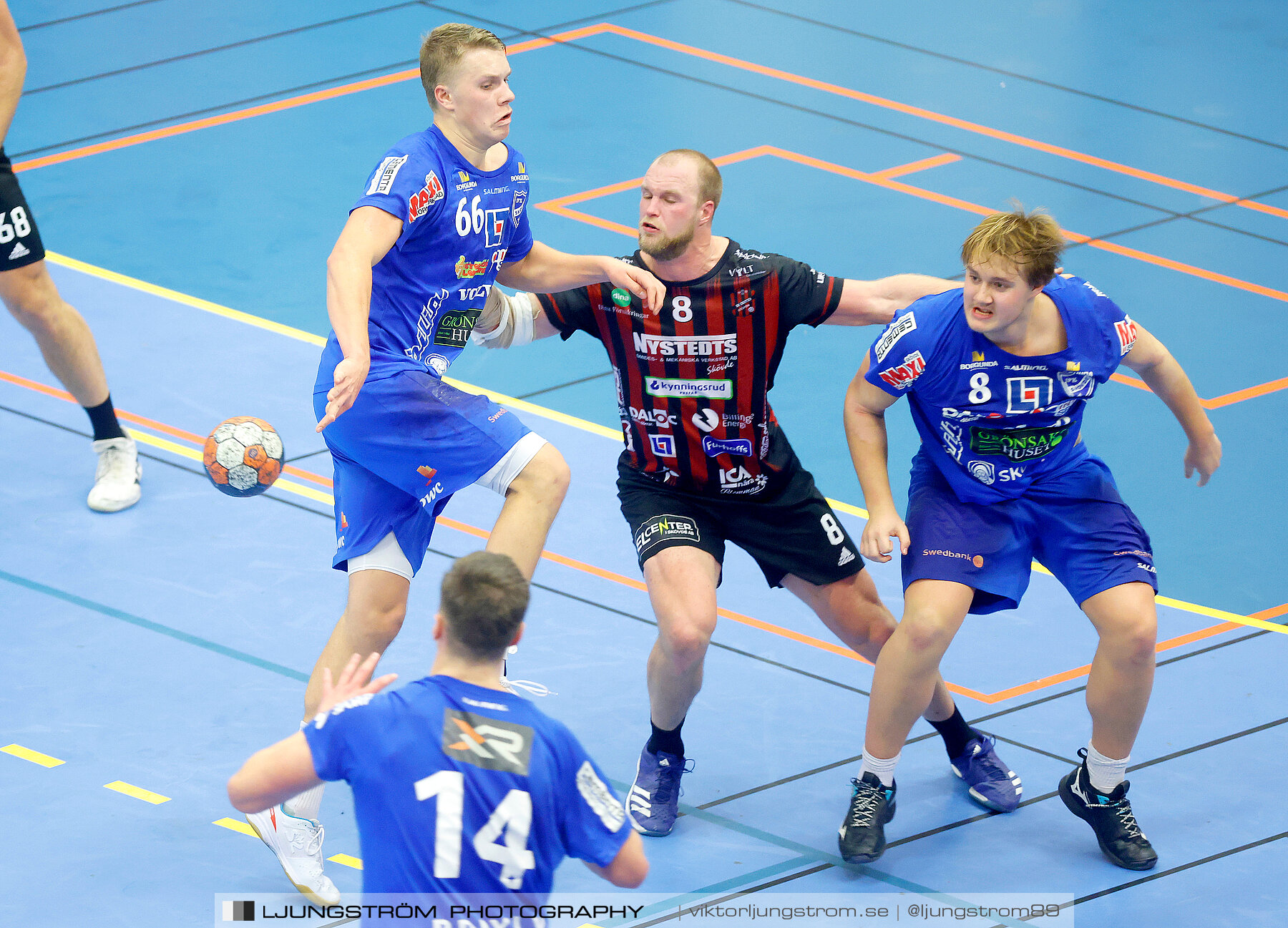 HK Country-HK Skövde 24-27,herr,Skövde Idrottshall,Skövde,Sverige,Handboll,,2021,276380