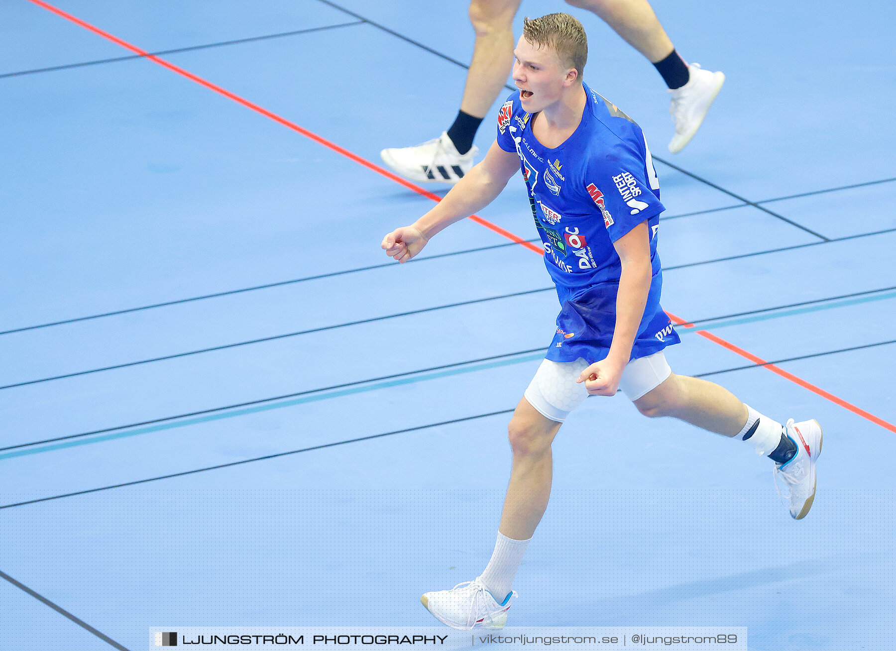 HK Country-HK Skövde 24-27,herr,Skövde Idrottshall,Skövde,Sverige,Handboll,,2021,276411
