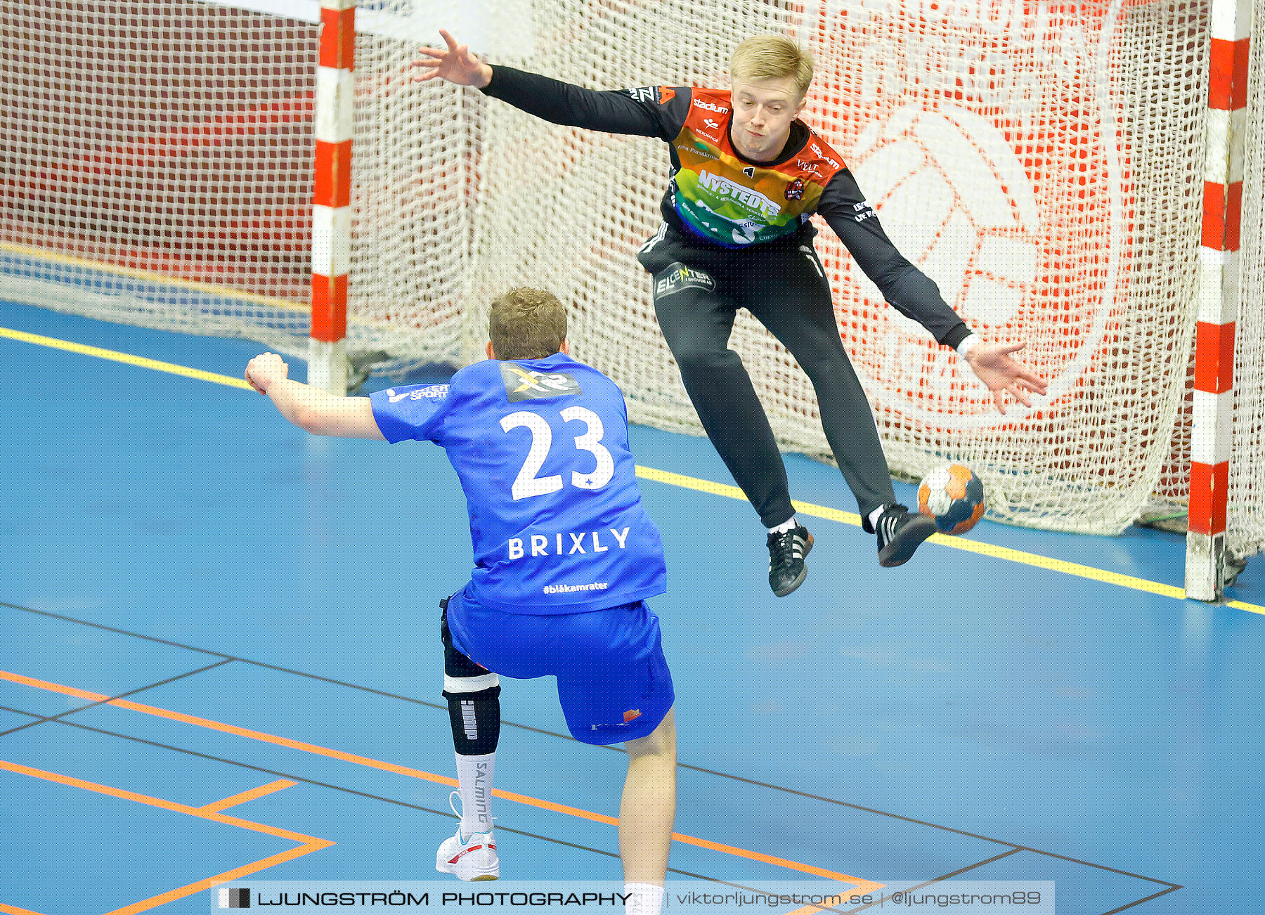 HK Country-HK Skövde 24-27,herr,Skövde Idrottshall,Skövde,Sverige,Handboll,,2021,276415
