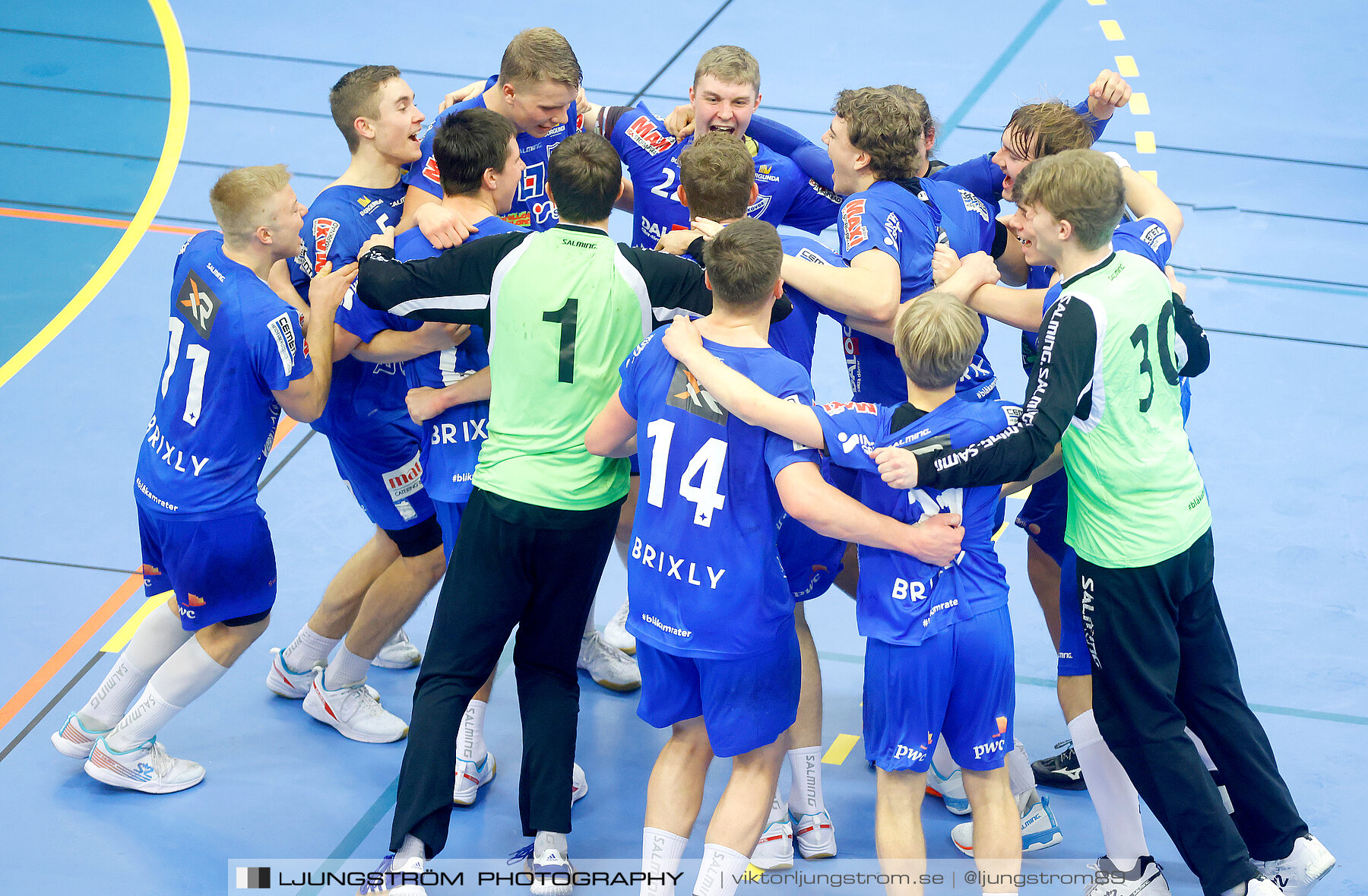 HK Country-HK Skövde 24-27,herr,Skövde Idrottshall,Skövde,Sverige,Handboll,,2021,276426