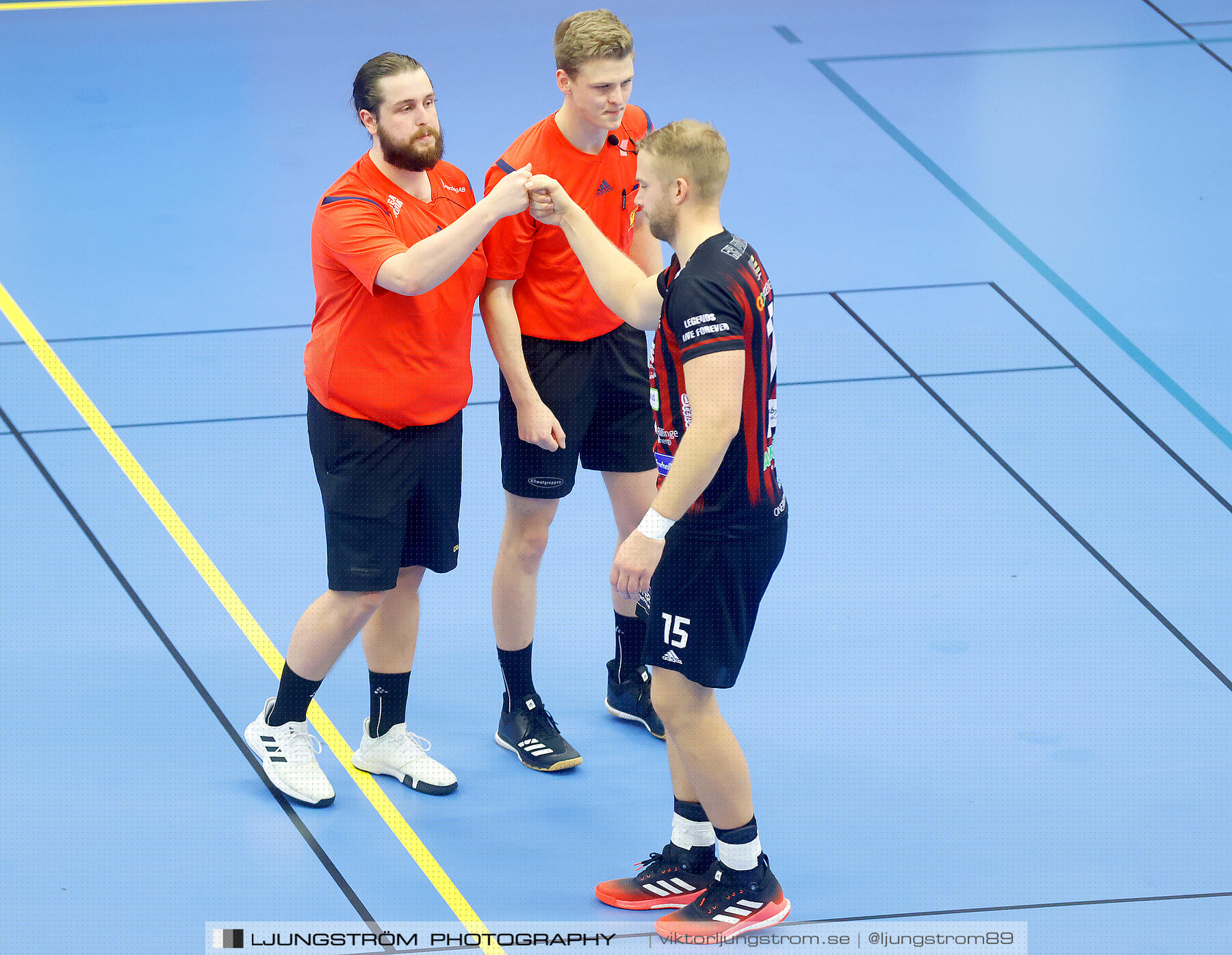 HK Country-HK Skövde 24-27,herr,Skövde Idrottshall,Skövde,Sverige,Handboll,,2021,276431