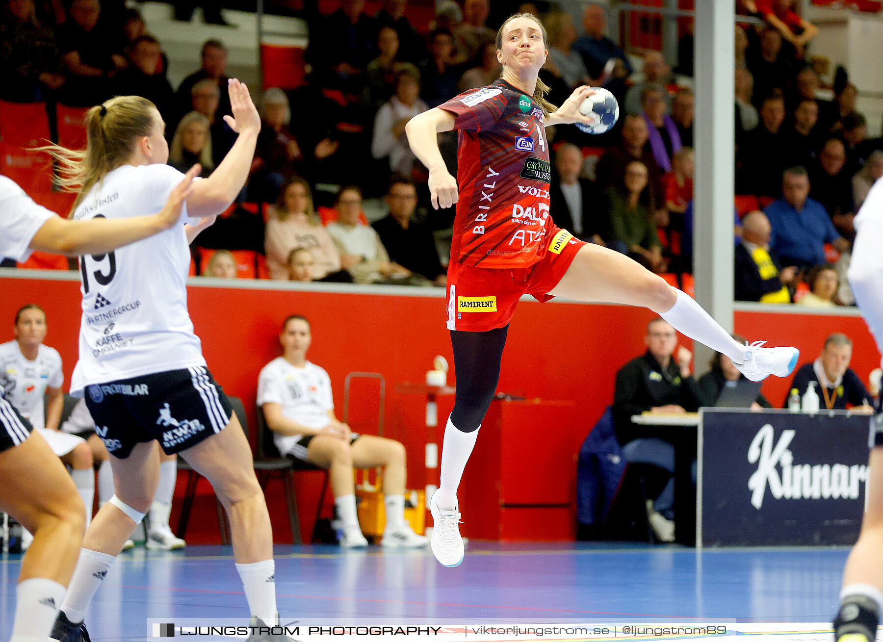 Skövde HF-Kungälvs HK 27-34,dam,Skövde Idrottshall,Skövde,Sverige,Handboll,,2022,277331