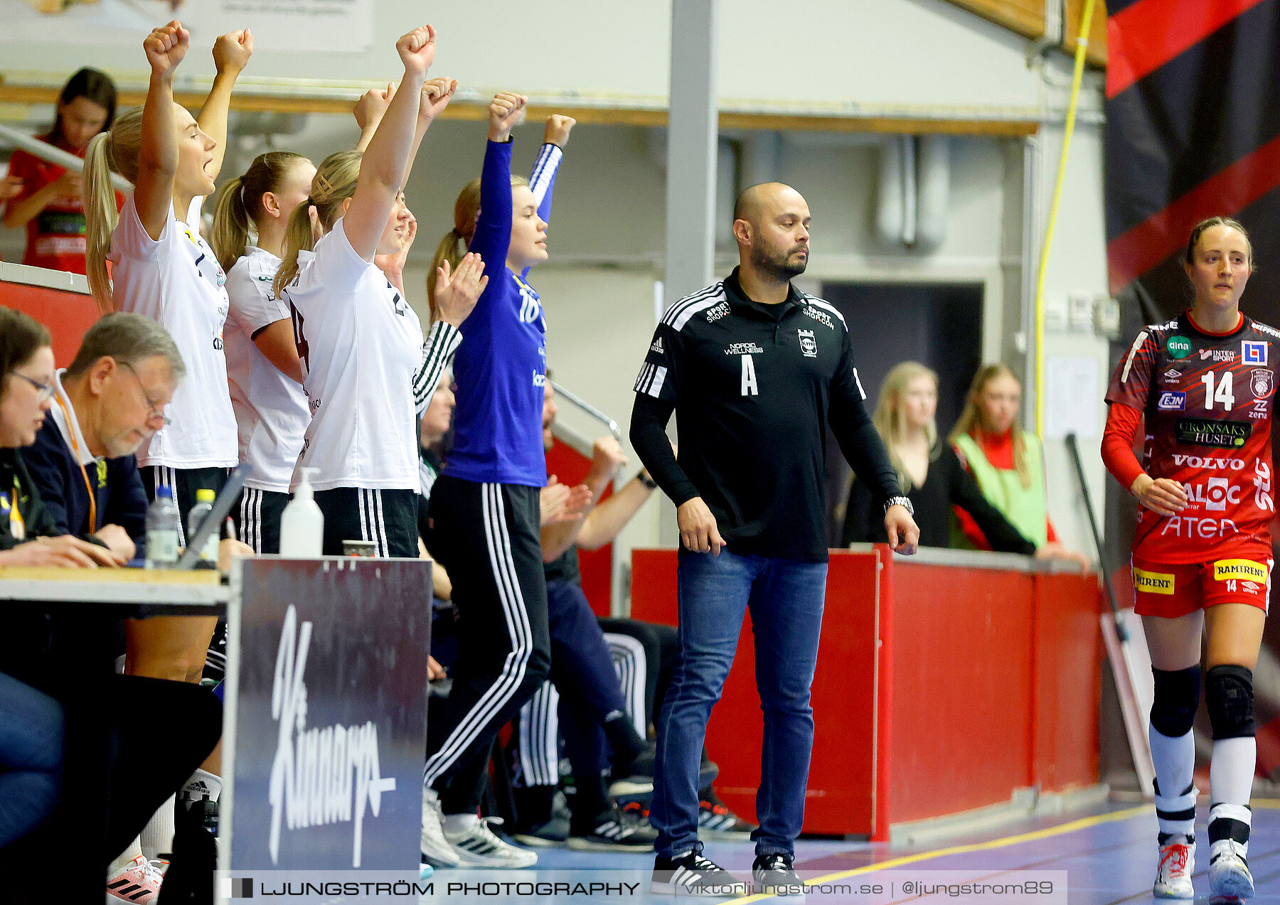 Skövde HF-Kungälvs HK 27-34,dam,Skövde Idrottshall,Skövde,Sverige,Handboll,,2022,277427