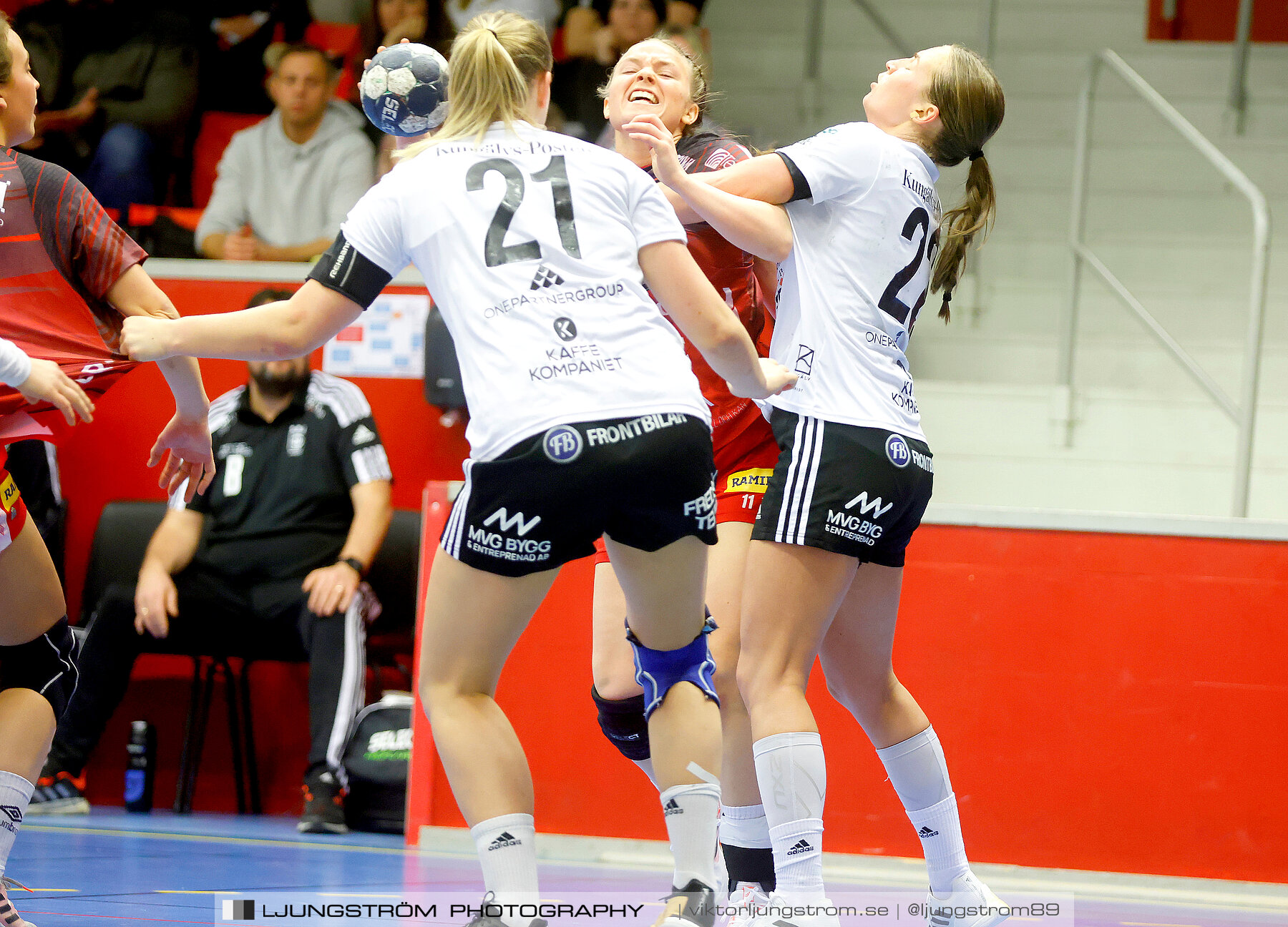 Skövde HF-Kungälvs HK 27-34,dam,Skövde Idrottshall,Skövde,Sverige,Handboll,,2022,277504