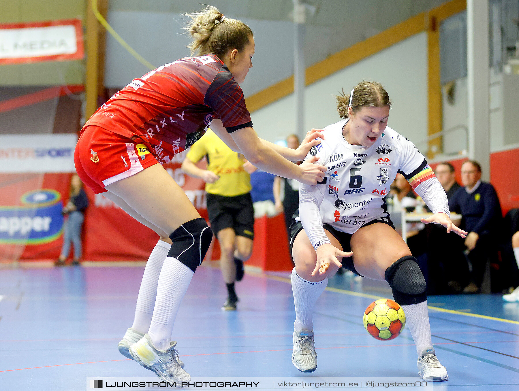 Skövde HF-VästeråsIrsta HF 24-27,dam,Skövde Idrottshall,Skövde,Sverige,Handboll,,2022,277930