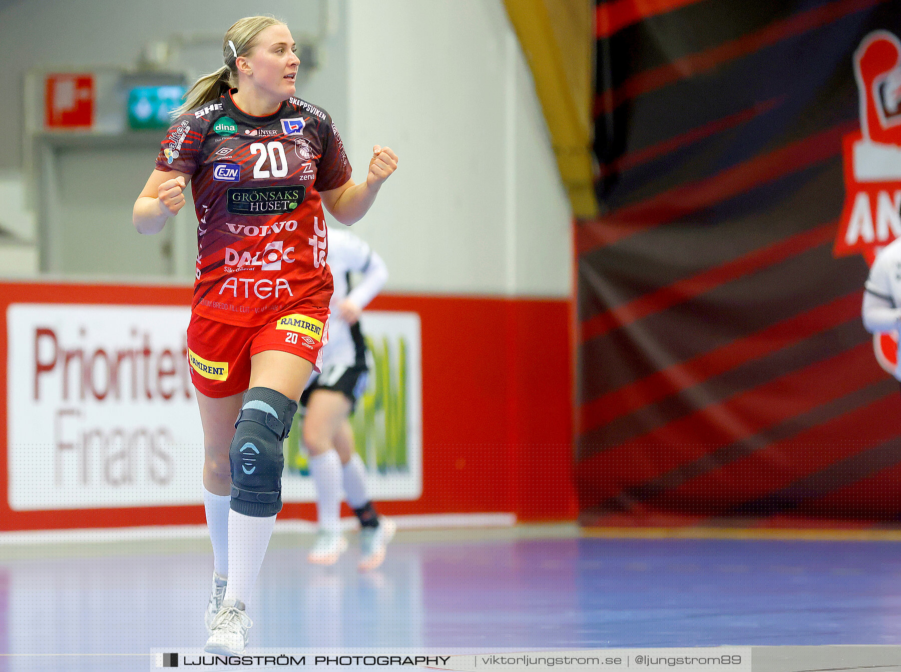 Skövde HF-VästeråsIrsta HF 24-27,dam,Skövde Idrottshall,Skövde,Sverige,Handboll,,2022,277940