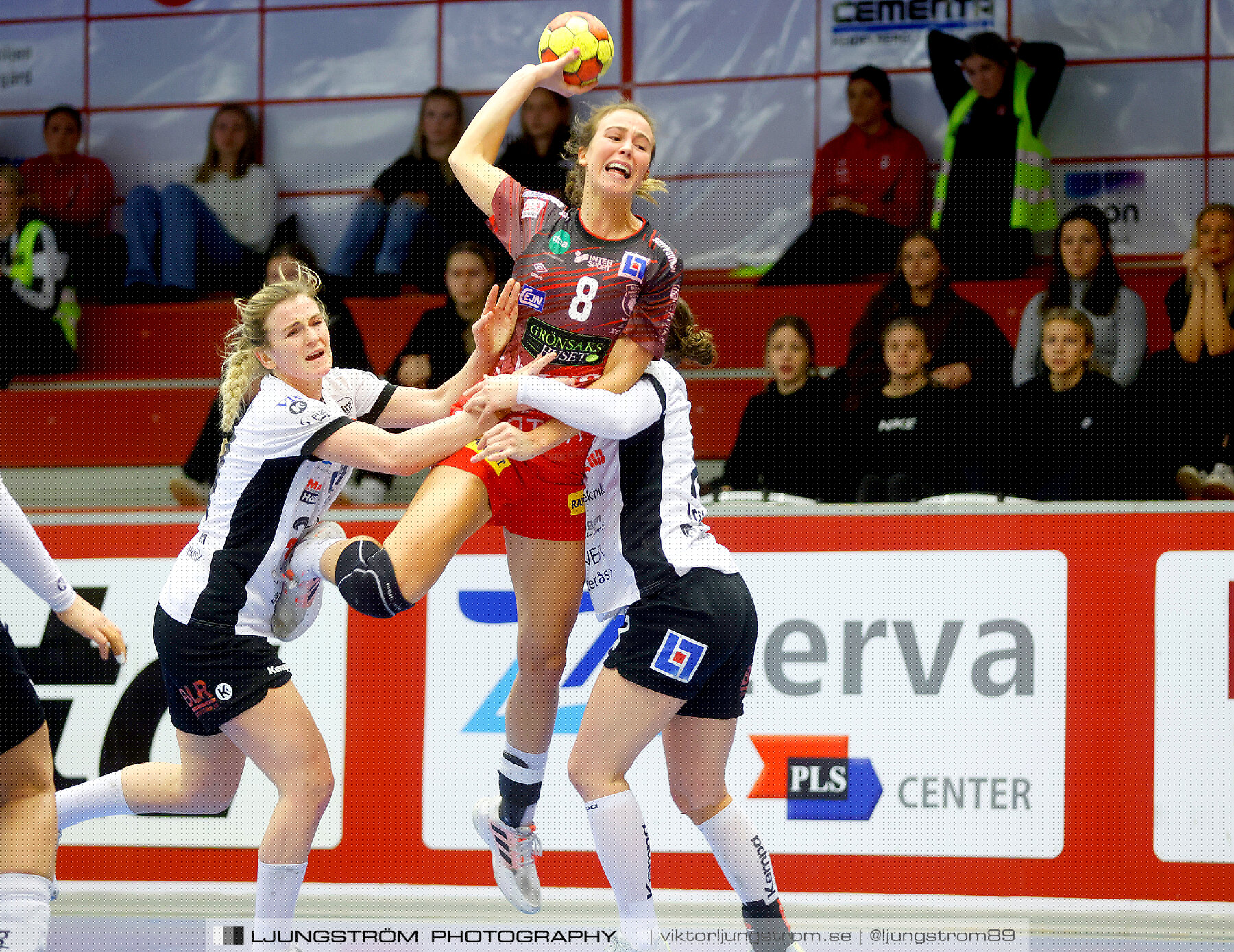 Skövde HF-VästeråsIrsta HF 24-27,dam,Skövde Idrottshall,Skövde,Sverige,Handboll,,2022,277967