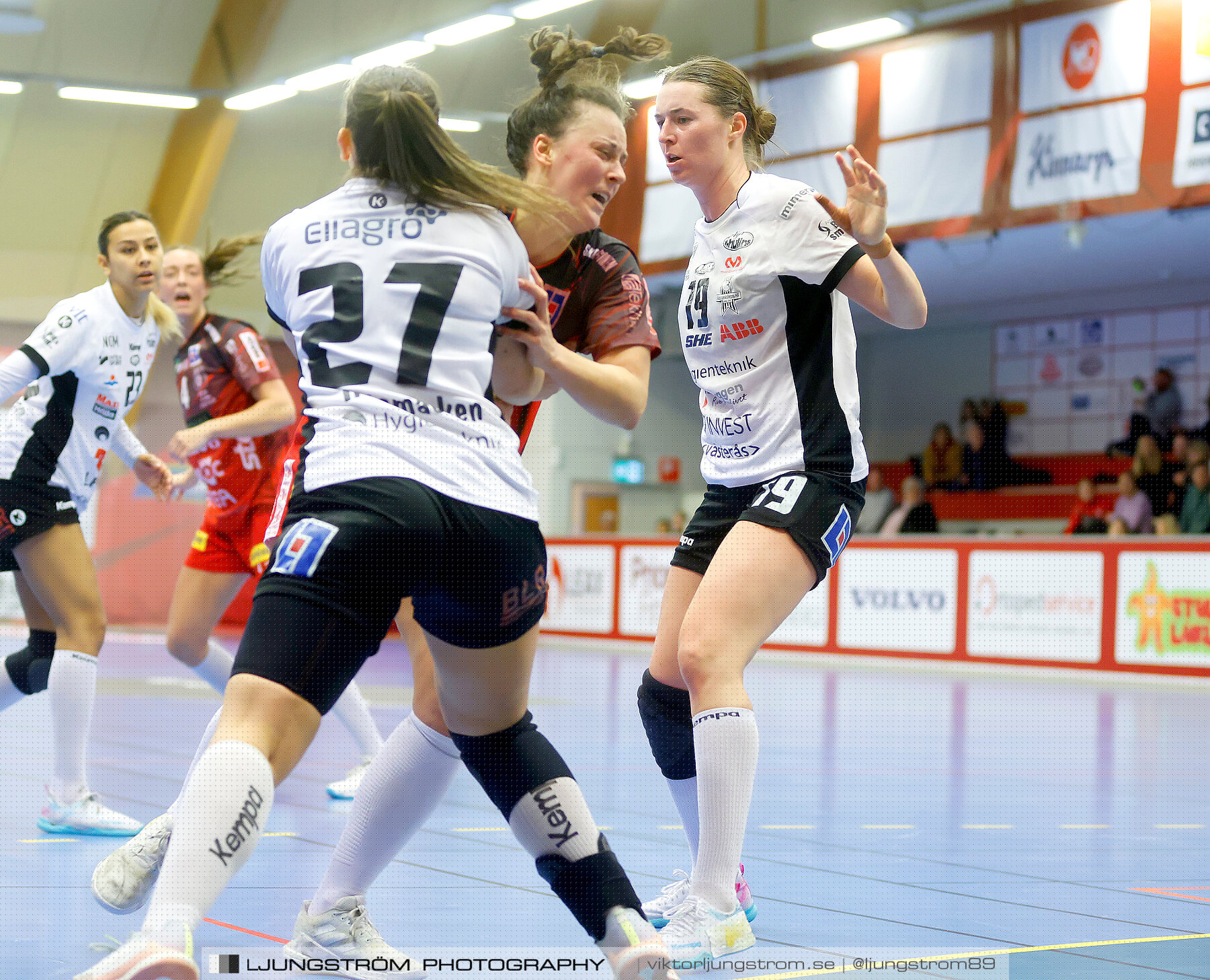 Skövde HF-VästeråsIrsta HF 24-27,dam,Skövde Idrottshall,Skövde,Sverige,Handboll,,2022,277983