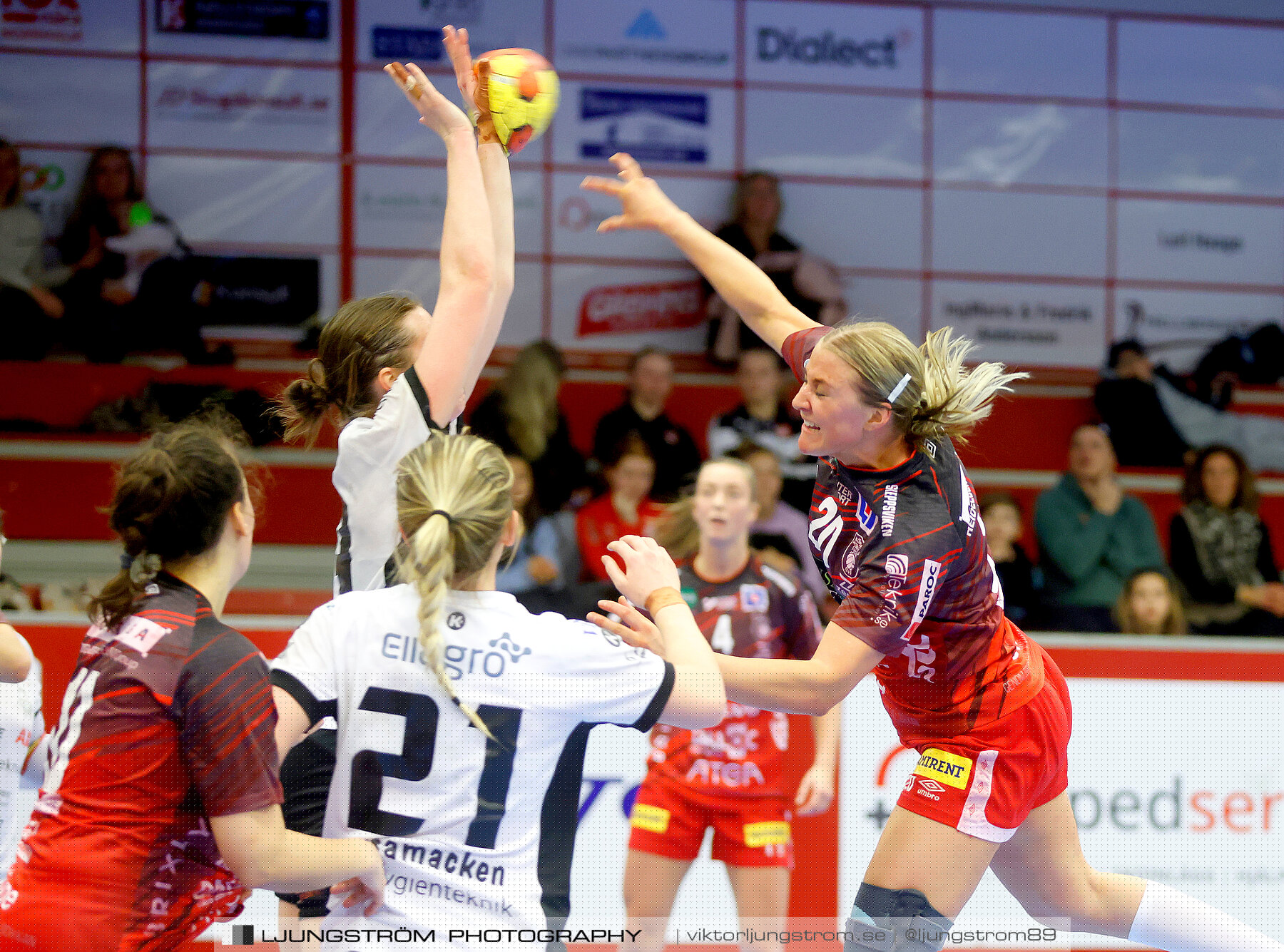 Skövde HF-VästeråsIrsta HF 24-27,dam,Skövde Idrottshall,Skövde,Sverige,Handboll,,2022,278031