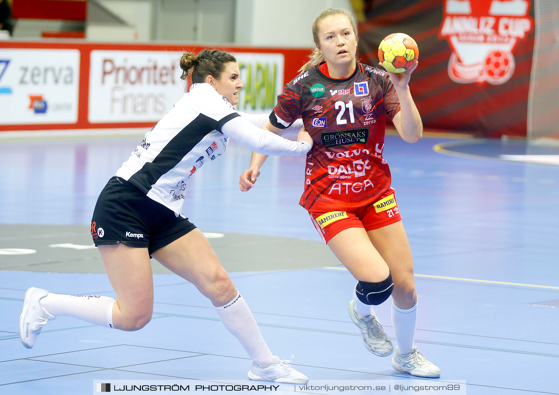 Skövde HF-VästeråsIrsta HF 24-27,dam,Skövde Idrottshall,Skövde,Sverige,Handboll,,2022,278037