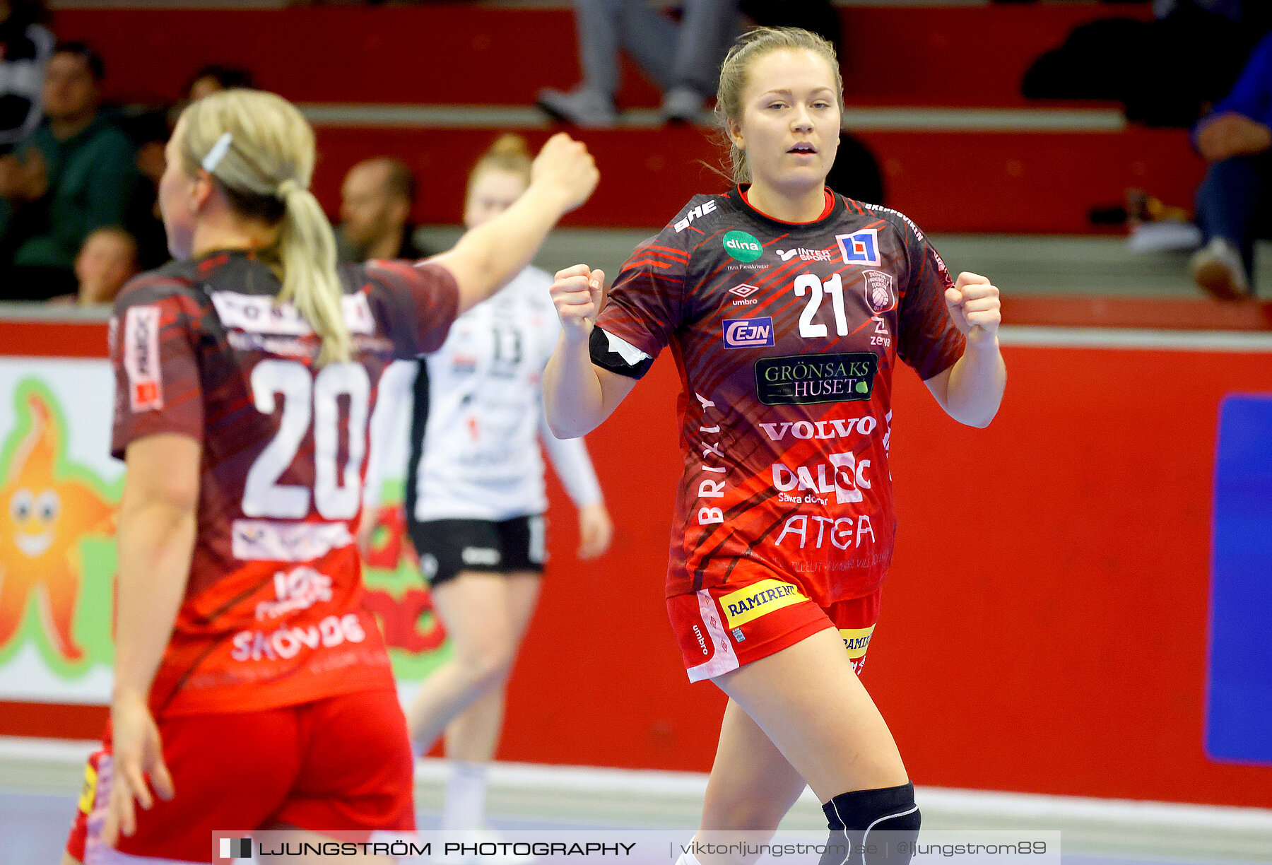 Skövde HF-VästeråsIrsta HF 24-27,dam,Skövde Idrottshall,Skövde,Sverige,Handboll,,2022,278040