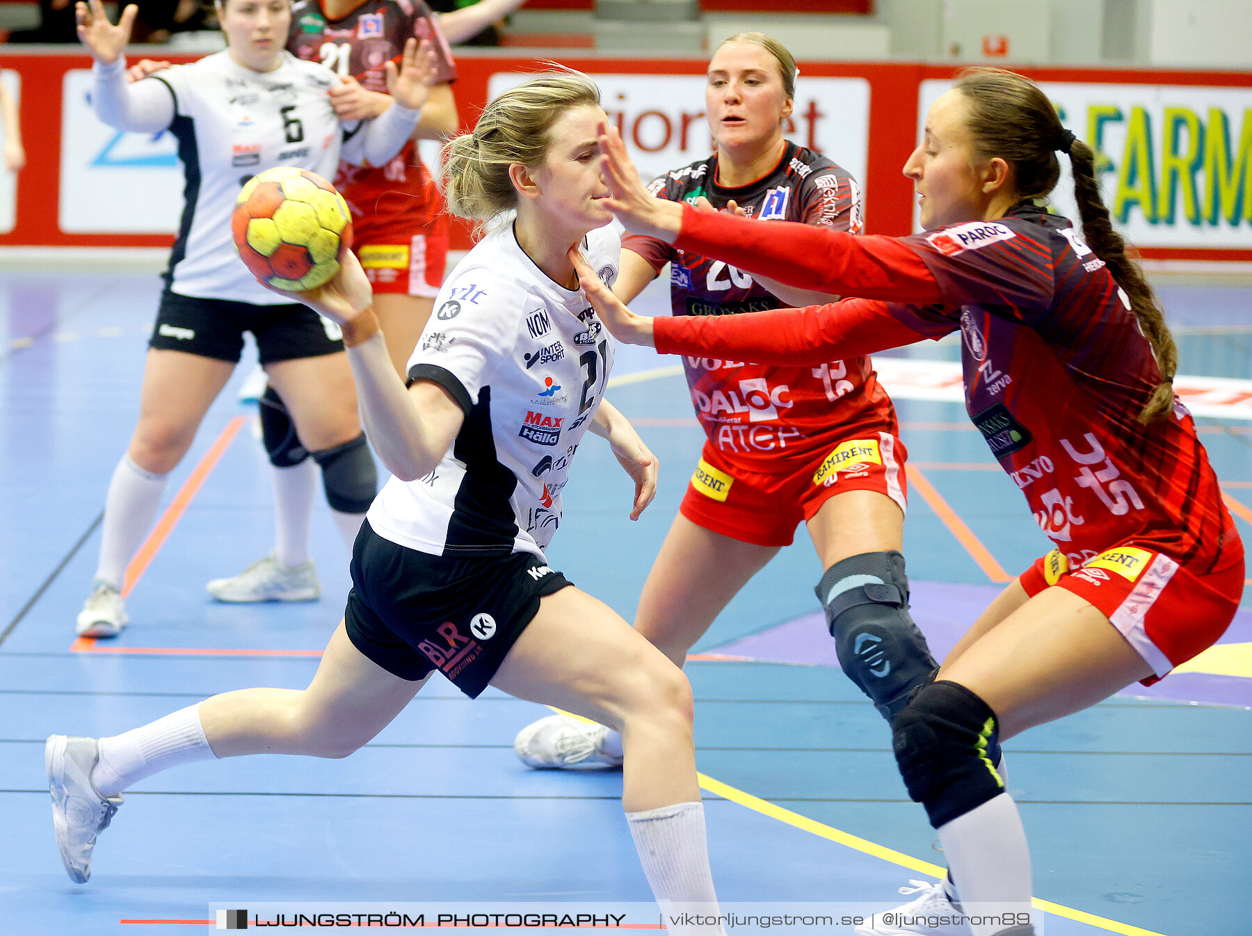 Skövde HF-VästeråsIrsta HF 24-27,dam,Skövde Idrottshall,Skövde,Sverige,Handboll,,2022,278055