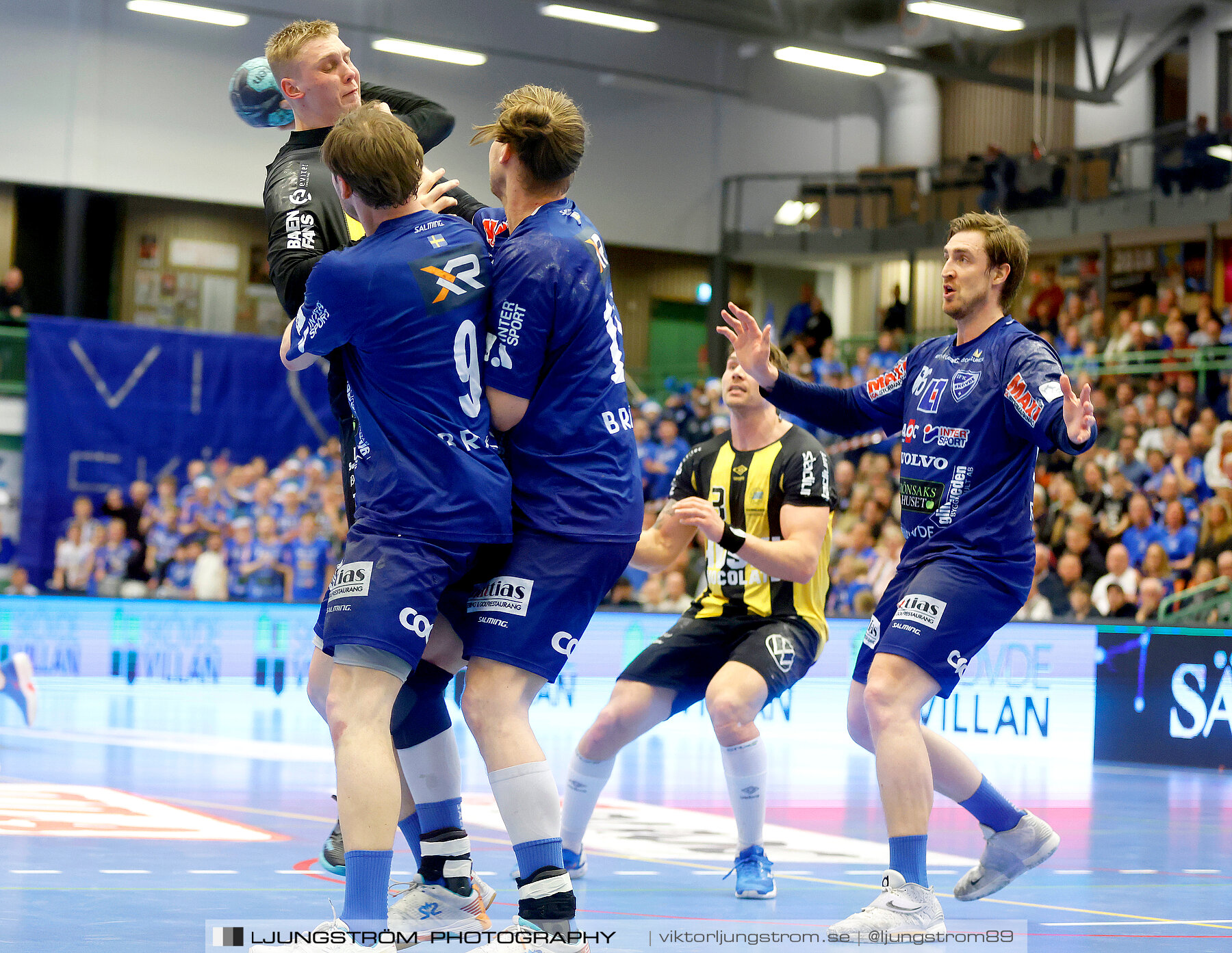 IFK Skövde HK-Hammarby IF HF 1/4-final 1 30-28,herr,Arena Skövde,Skövde,Sverige,Handboll,,2022,279212