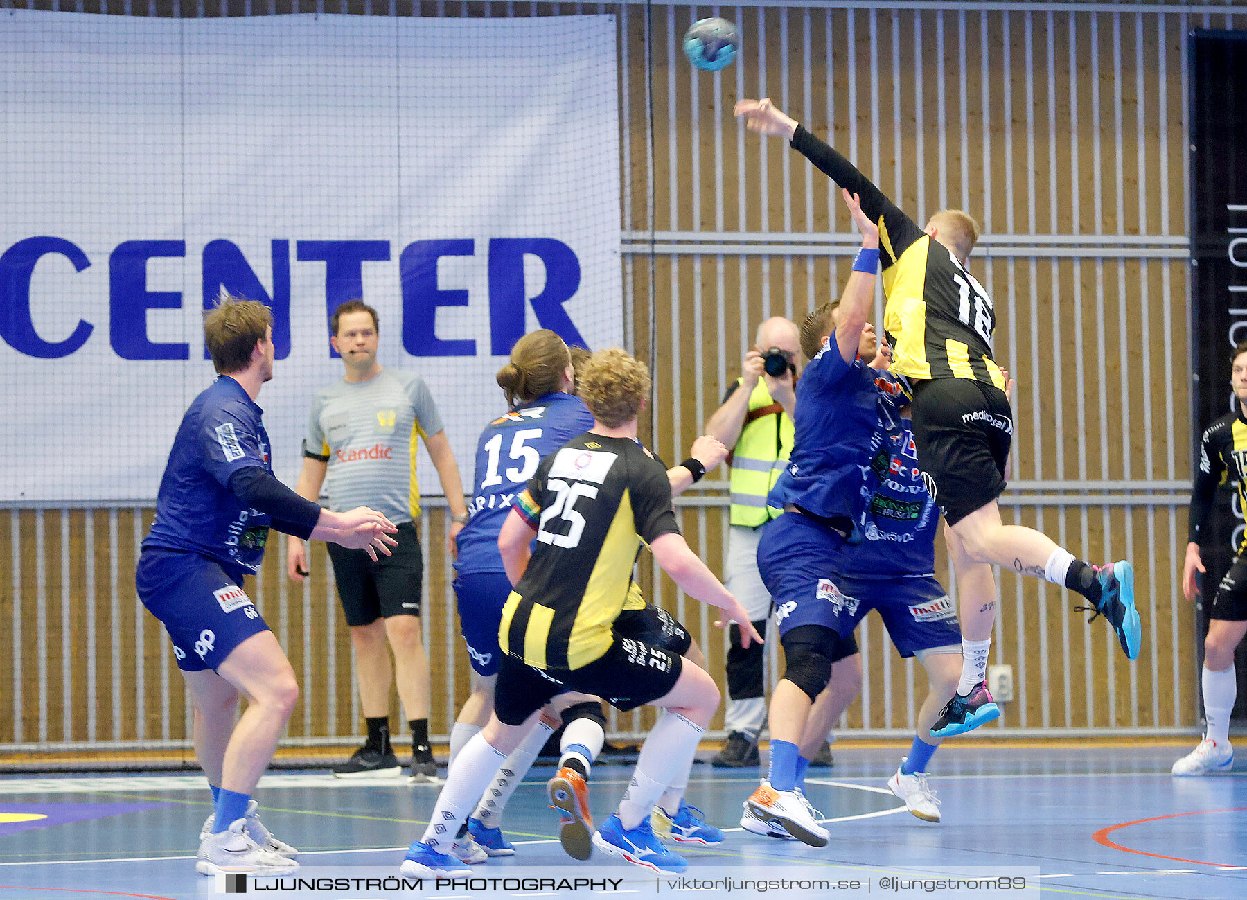 IFK Skövde HK-Hammarby IF HF 1/4-final 1 30-28,herr,Arena Skövde,Skövde,Sverige,Handboll,,2022,279285