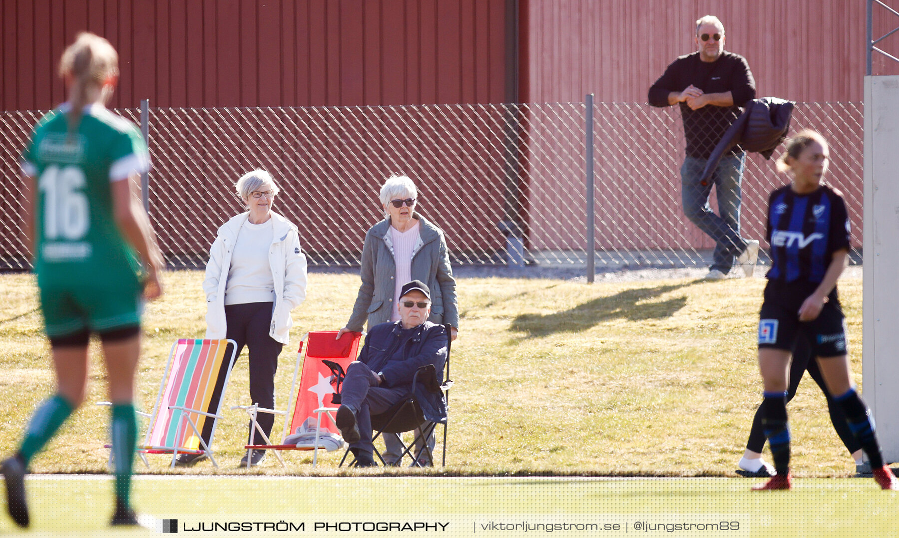 Ulricehamns IFK-Våmbs IF 6-2,dam,Lassalyckans IP,Ulricehamn,Sverige,Fotboll,,2022,282059