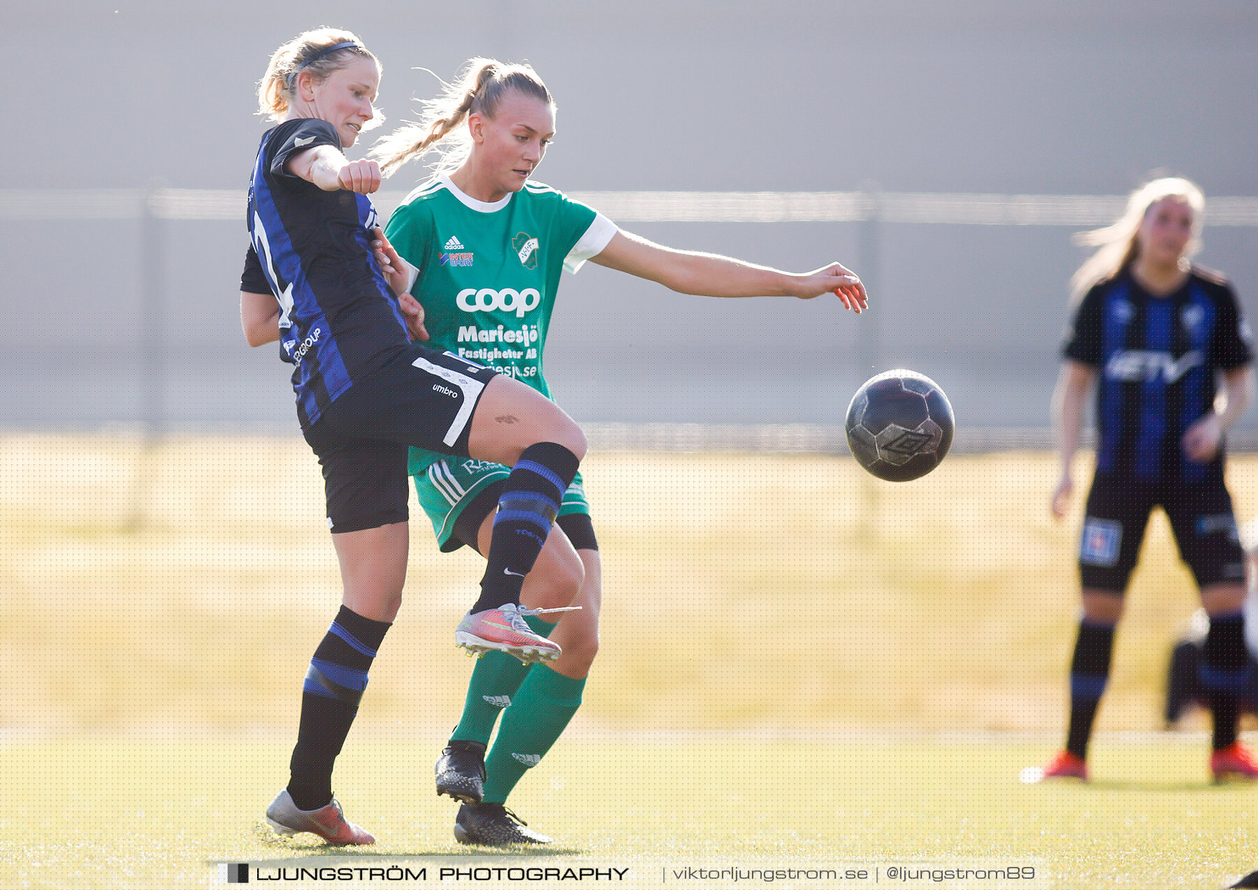 Ulricehamns IFK-Våmbs IF 6-2,dam,Lassalyckans IP,Ulricehamn,Sverige,Fotboll,,2022,282109