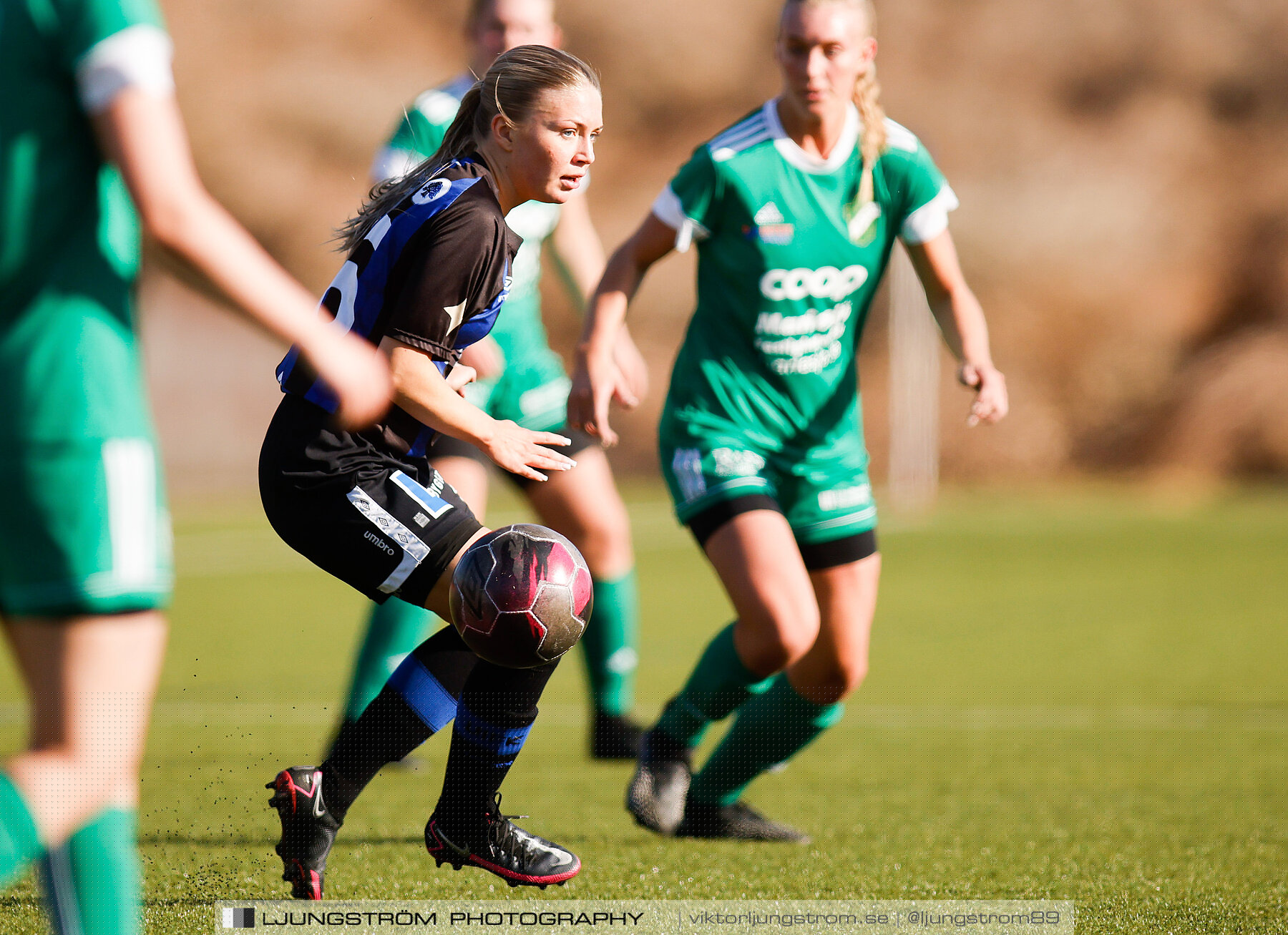 Ulricehamns IFK-Våmbs IF 6-2,dam,Lassalyckans IP,Ulricehamn,Sverige,Fotboll,,2022,282142