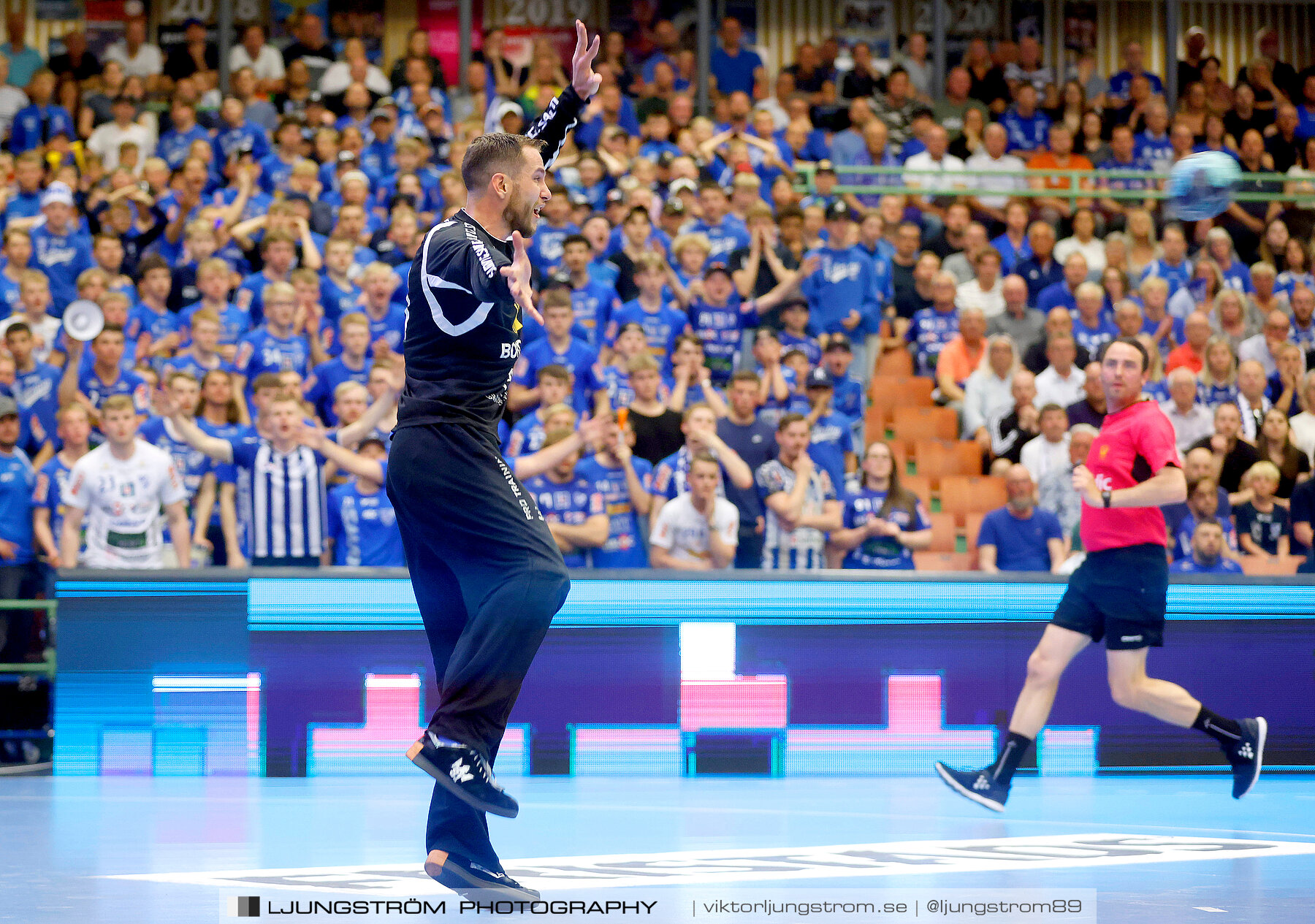 IFK Skövde HK-Ystads IF HF SM-FINAL 1 28-30,herr,Arena Skövde,Skövde,Sverige,Handboll,,2022,283879