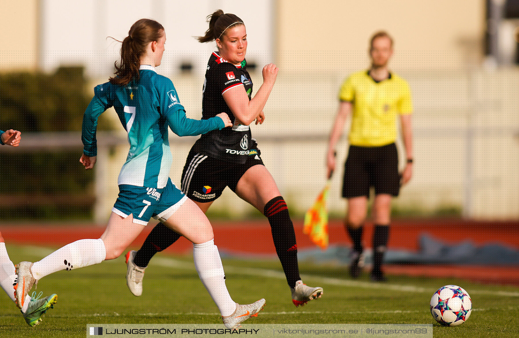 Lidköpings FK-Alingsås FC United 0-2,dam,Framnäs IP,Lidköping,Sverige,Fotboll,,2022,285213
