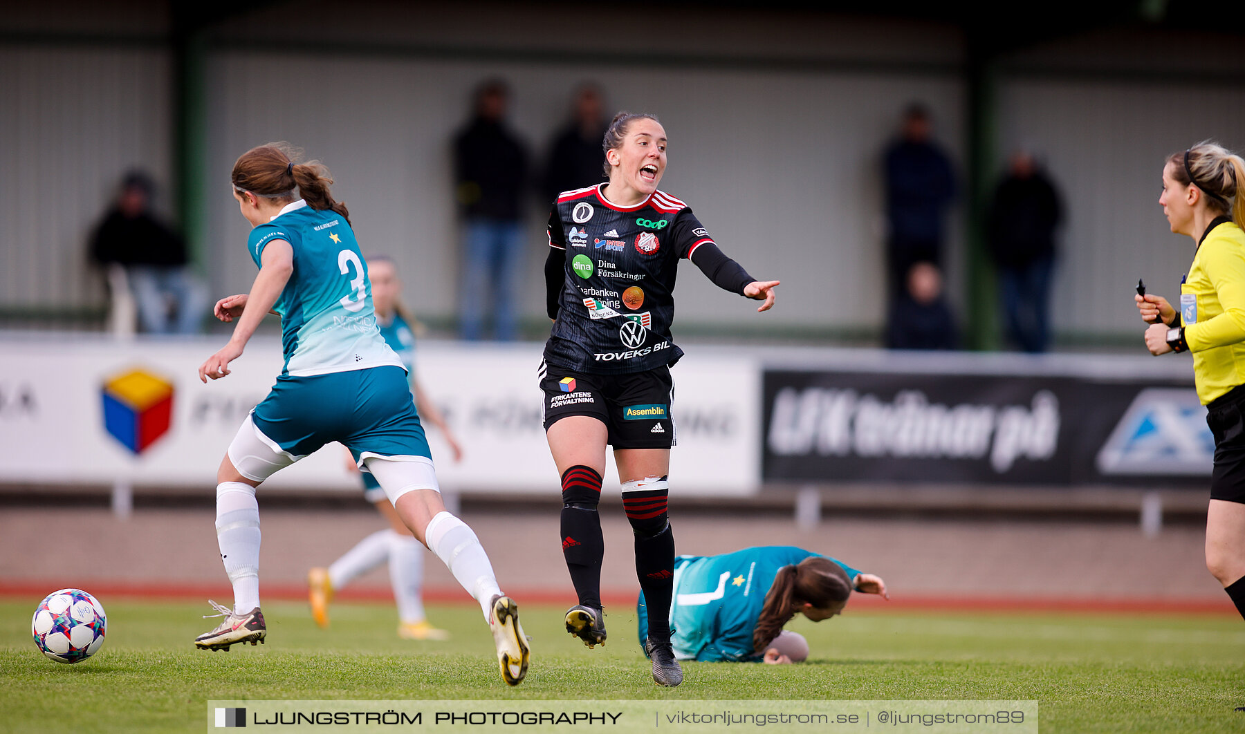 Lidköpings FK-Alingsås FC United 0-2,dam,Framnäs IP,Lidköping,Sverige,Fotboll,,2022,285262