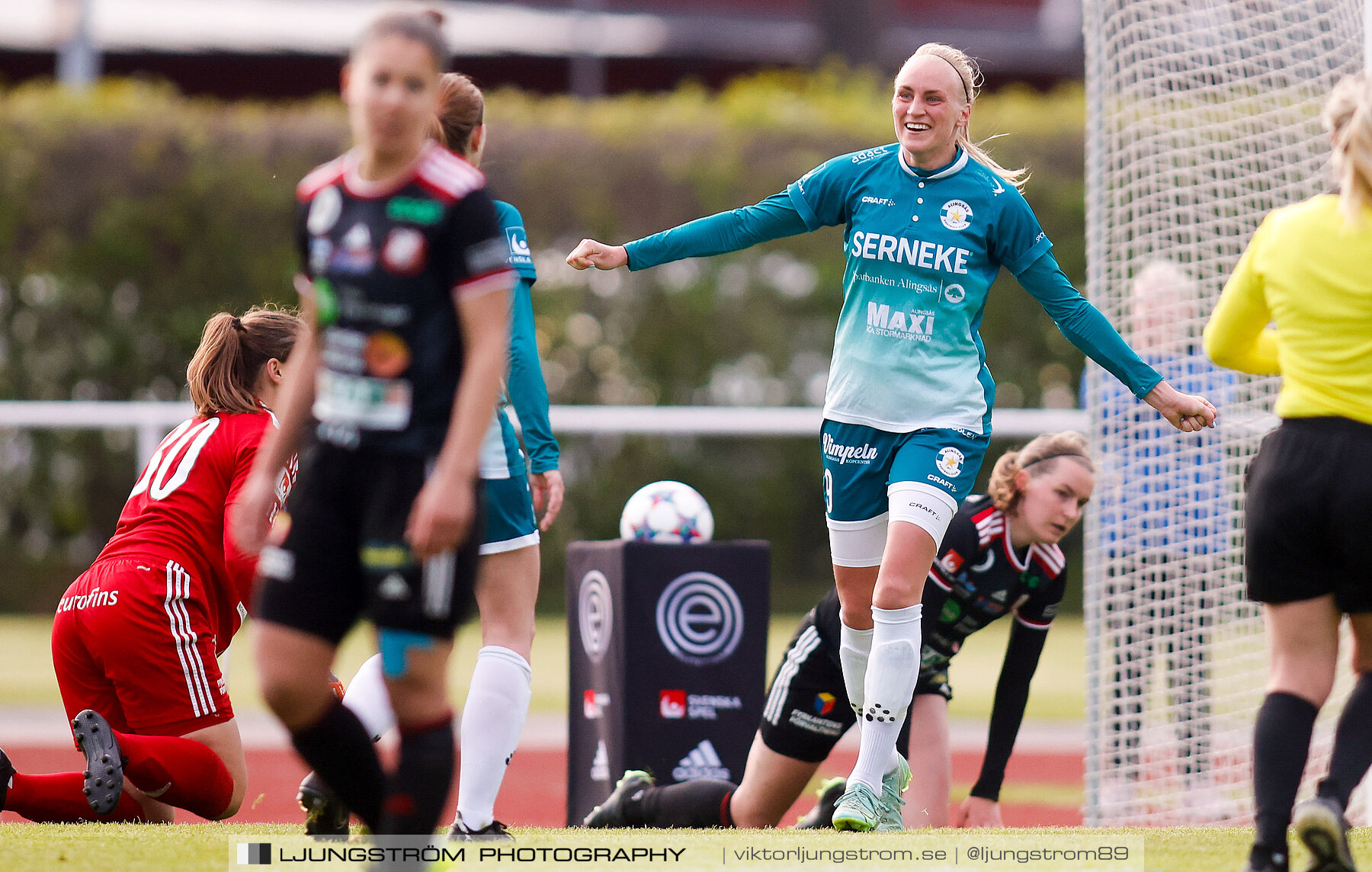 Lidköpings FK-Alingsås FC United 0-2,dam,Framnäs IP,Lidköping,Sverige,Fotboll,,2022,285334