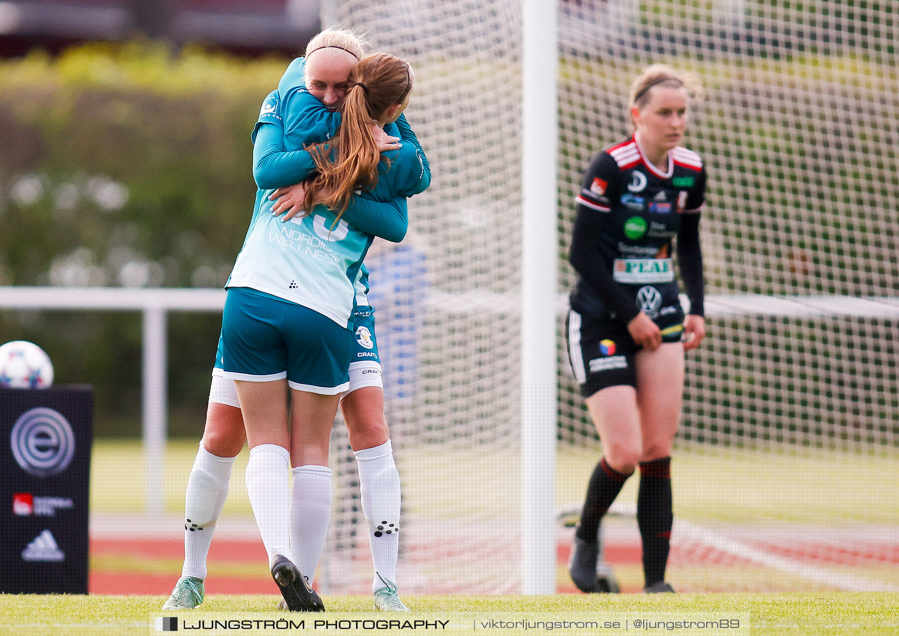Lidköpings FK-Alingsås FC United 0-2,dam,Framnäs IP,Lidköping,Sverige,Fotboll,,2022,285337