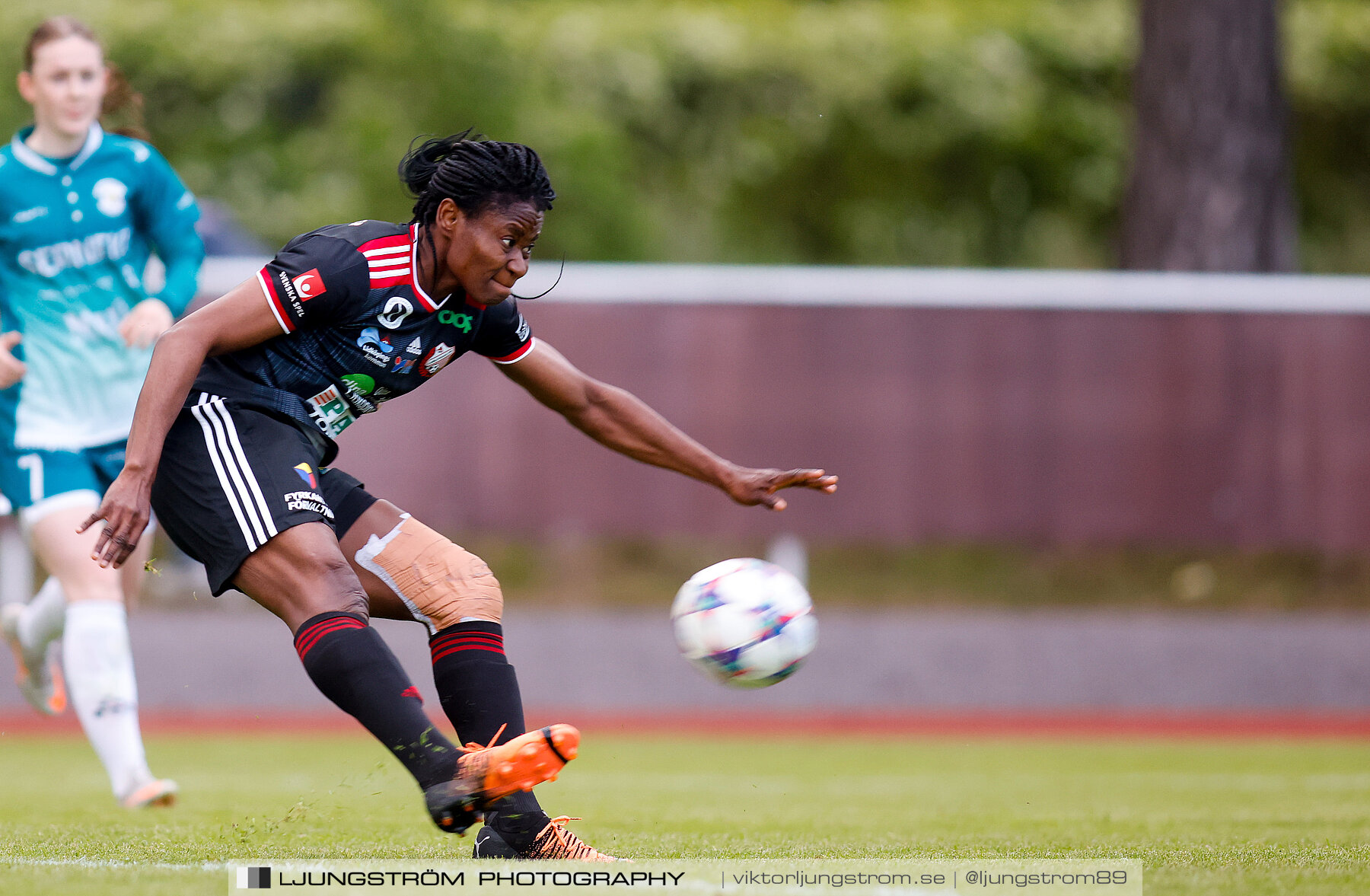 Lidköpings FK-Alingsås FC United 0-2,dam,Framnäs IP,Lidköping,Sverige,Fotboll,,2022,285375