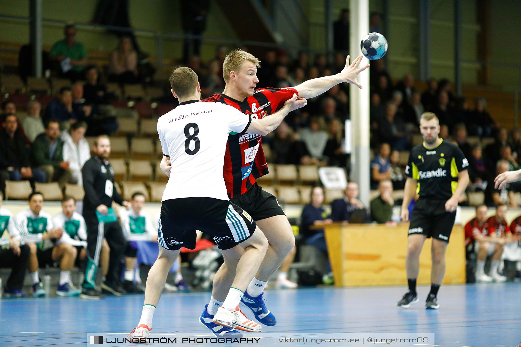 HK Country-Kungälvs HK 24-32,herr,Skövde Idrottshall,Skövde,Sverige,Handboll,,2018,199010