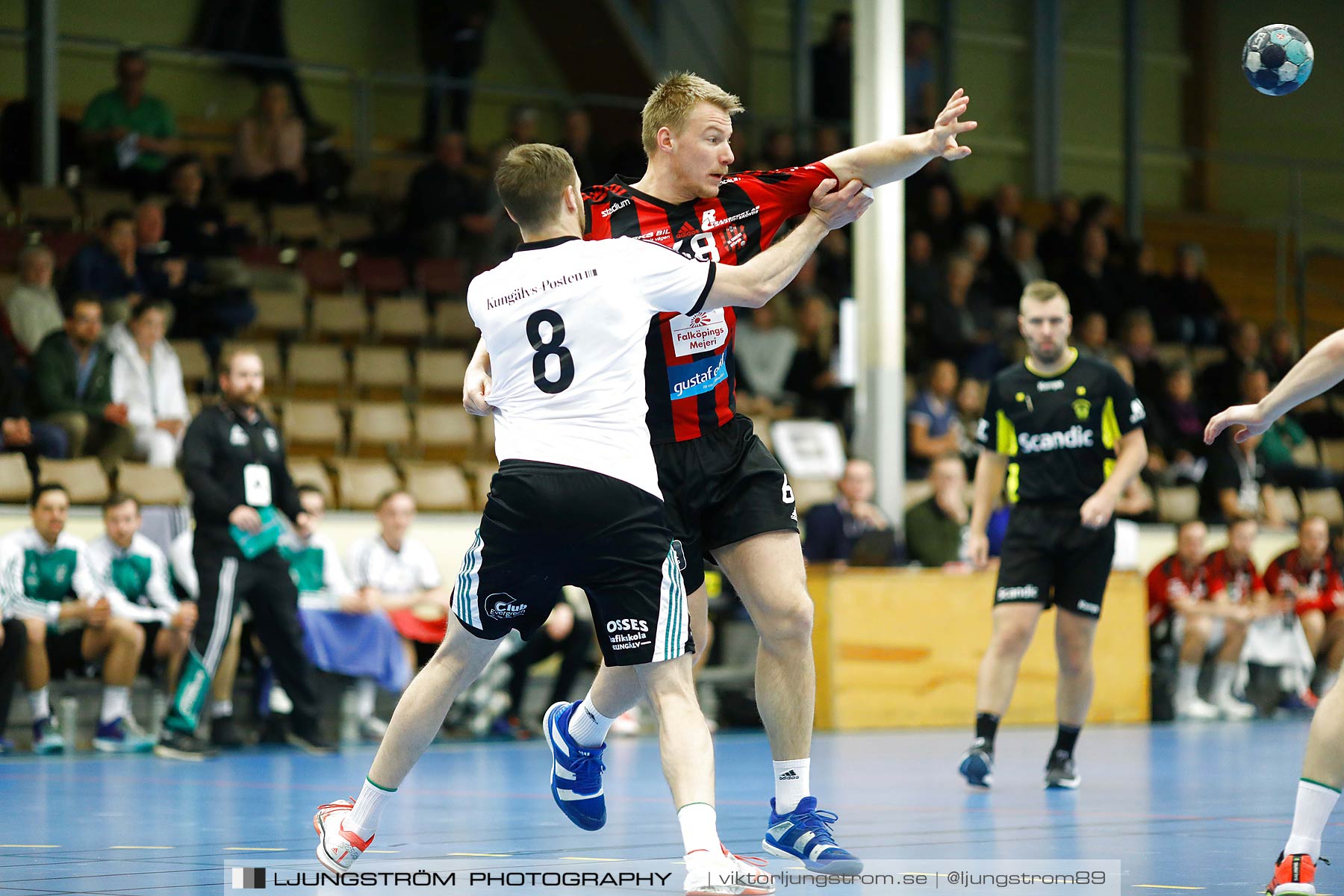 HK Country-Kungälvs HK 24-32,herr,Skövde Idrottshall,Skövde,Sverige,Handboll,,2018,199011