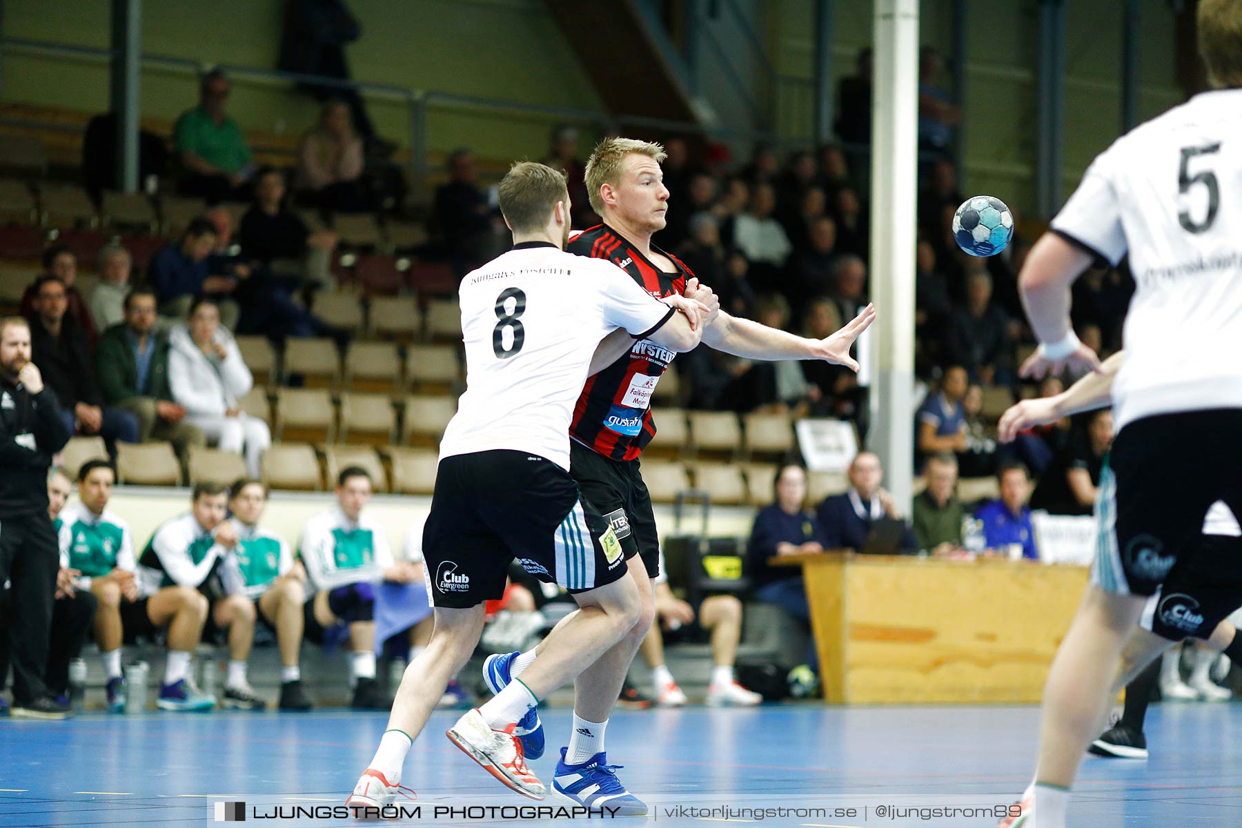 HK Country-Kungälvs HK 24-32,herr,Skövde Idrottshall,Skövde,Sverige,Handboll,,2018,199015