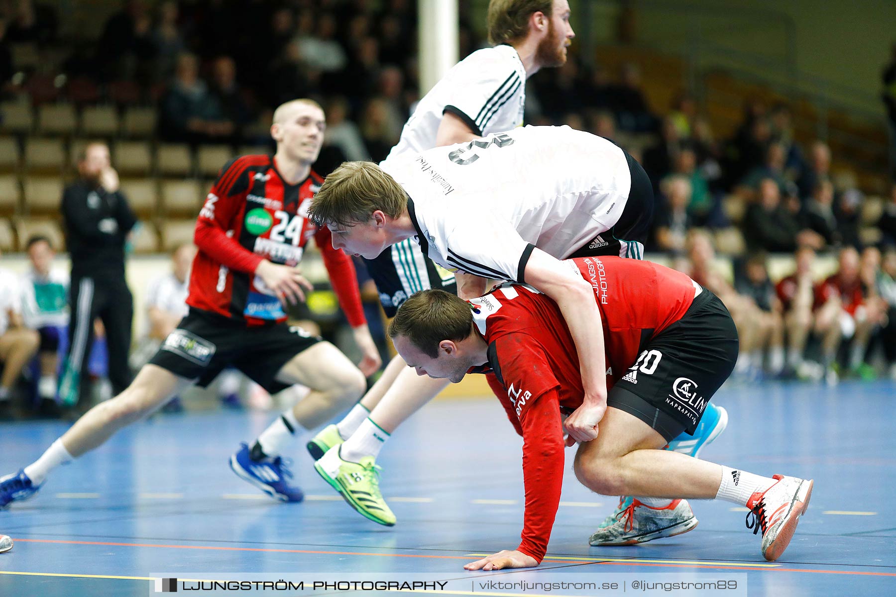 HK Country-Kungälvs HK 24-32,herr,Skövde Idrottshall,Skövde,Sverige,Handboll,,2018,199047