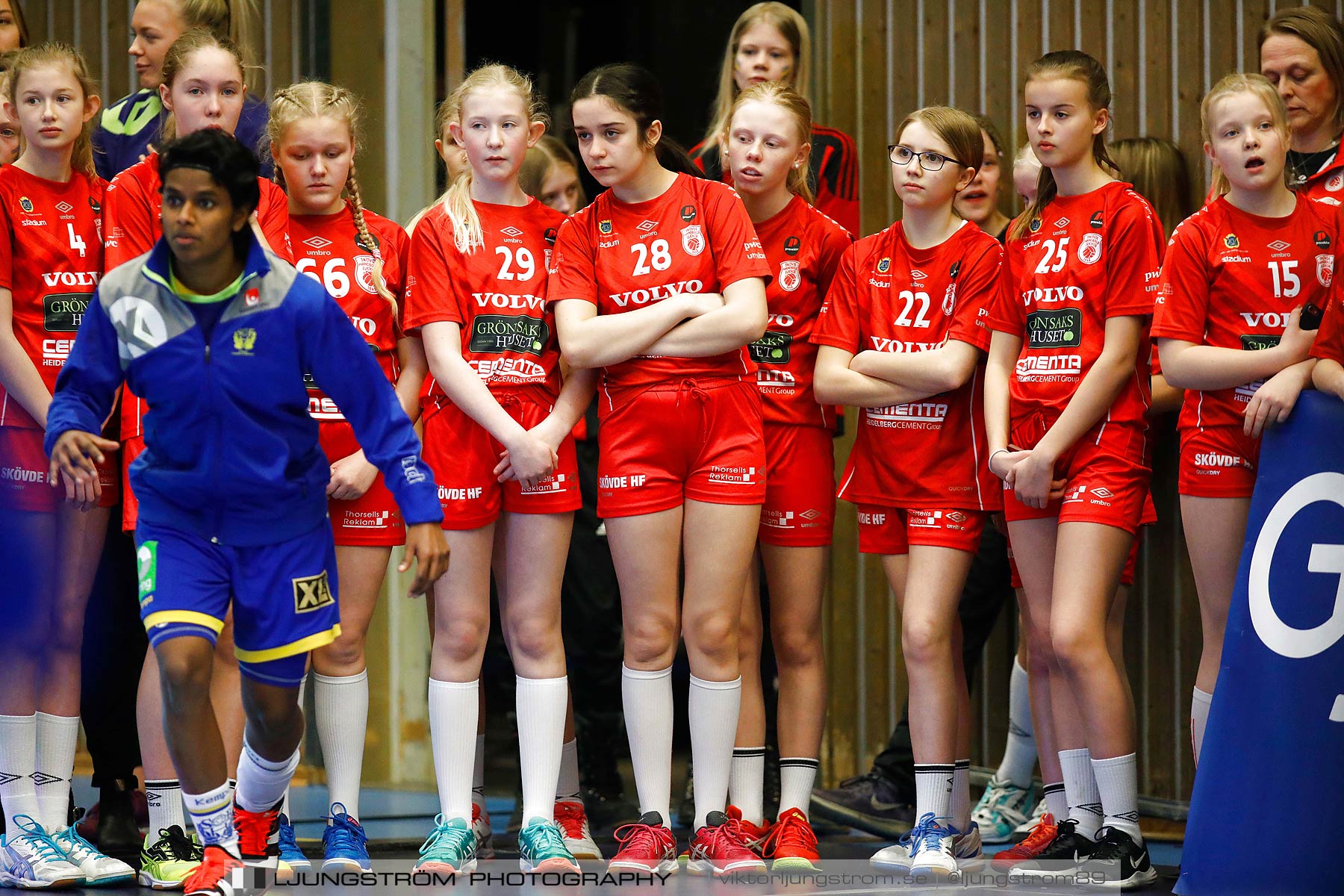 EM-Kval Sverige-Serbien 31-30,dam,Arena Skövde,Skövde,Sverige,Handboll,,2018,199463