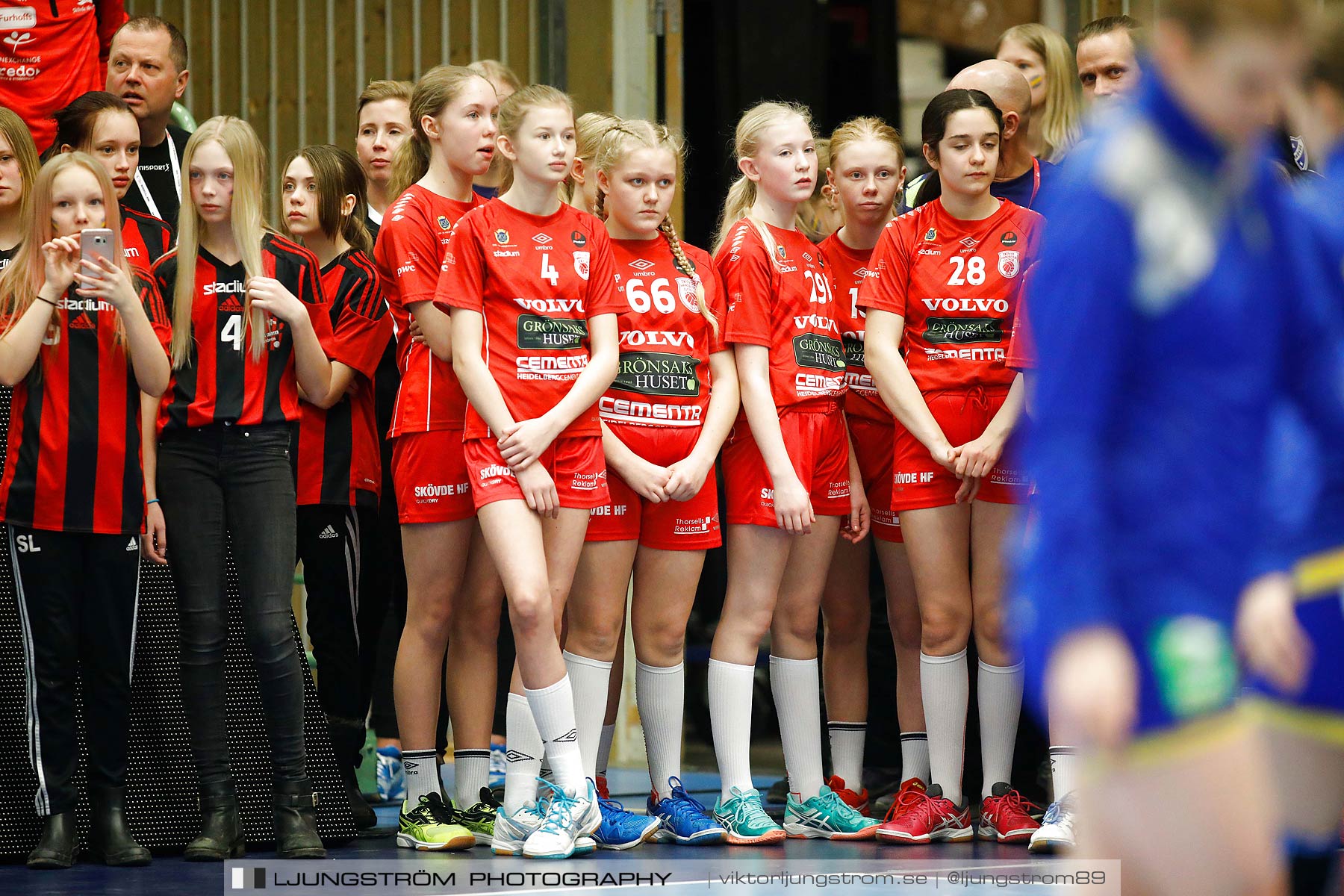 EM-Kval Sverige-Serbien 31-30,dam,Arena Skövde,Skövde,Sverige,Handboll,,2018,199481