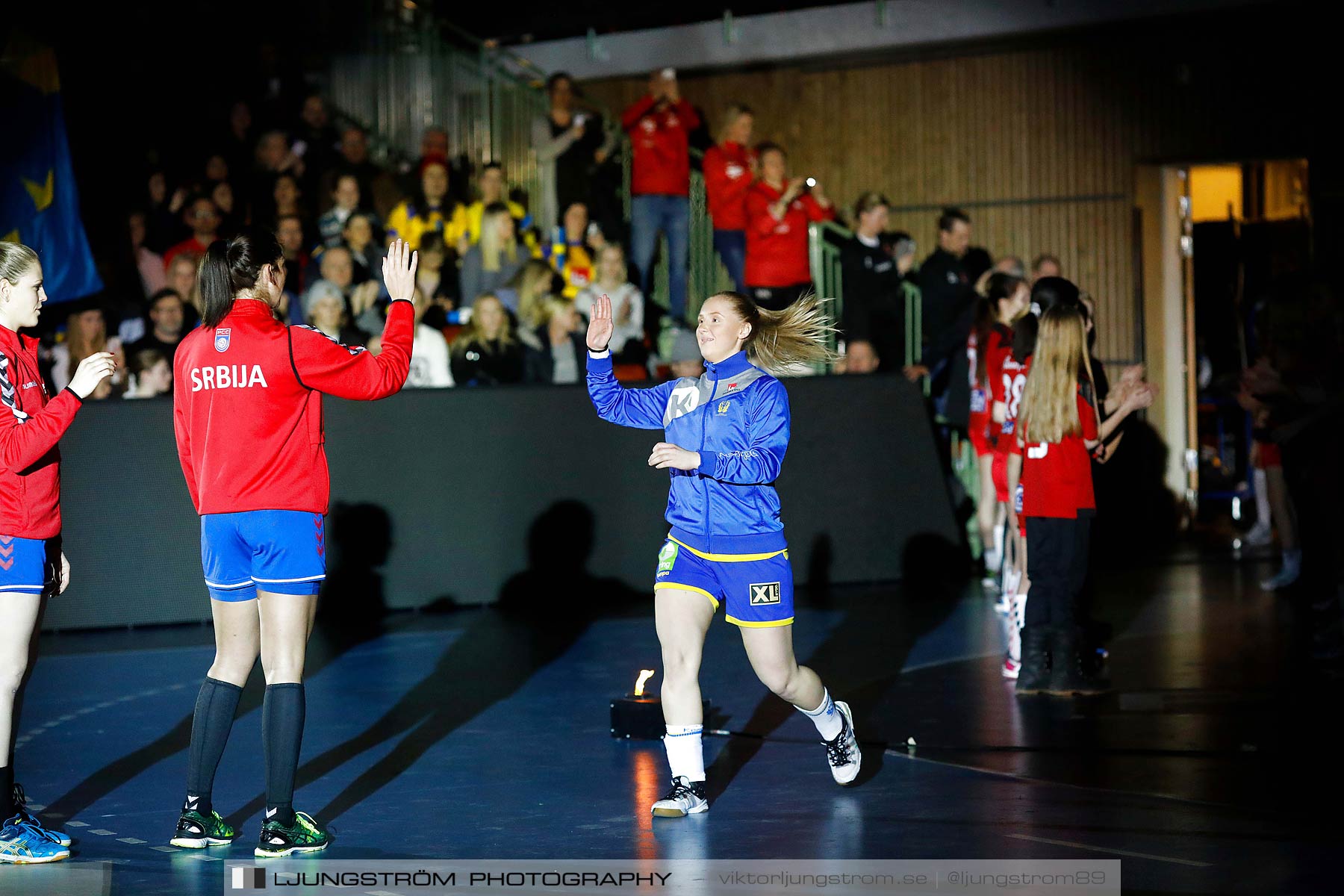 EM-Kval Sverige-Serbien 31-30,dam,Arena Skövde,Skövde,Sverige,Handboll,,2018,199541