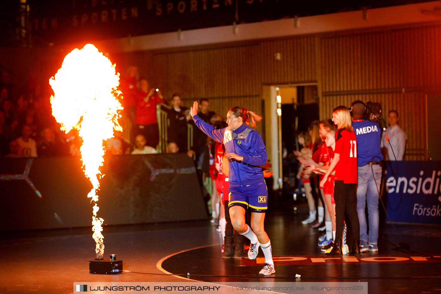 EM-Kval Sverige-Serbien 31-30,dam,Arena Skövde,Skövde,Sverige,Handboll,,2018,199547