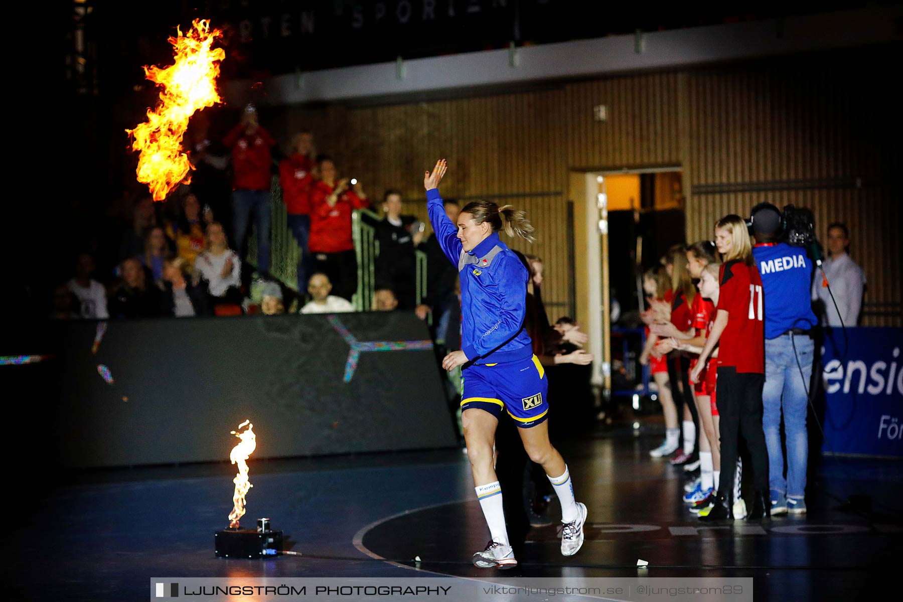 EM-Kval Sverige-Serbien 31-30,dam,Arena Skövde,Skövde,Sverige,Handboll,,2018,199548