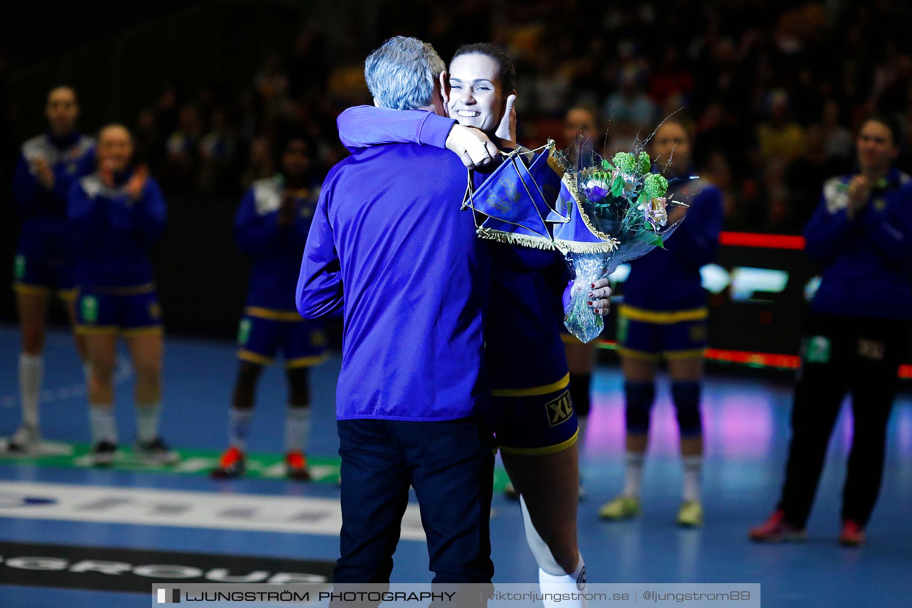 EM-Kval Sverige-Serbien 31-30,dam,Arena Skövde,Skövde,Sverige,Handboll,,2018,199575