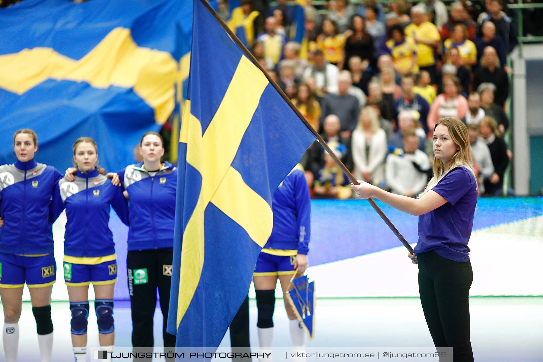 EM-Kval Sverige-Serbien 31-30,dam,Arena Skövde,Skövde,Sverige,Handboll,,2018,199594