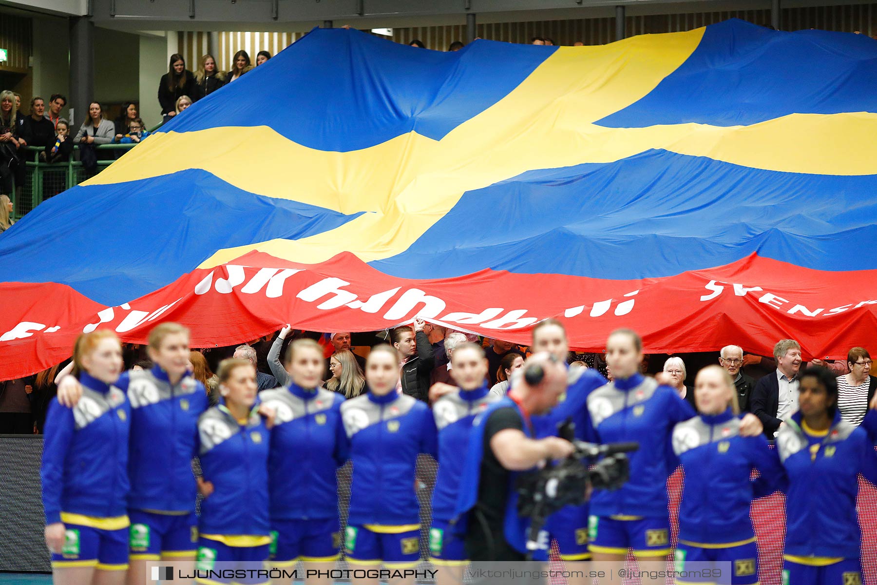 EM-Kval Sverige-Serbien 31-30,dam,Arena Skövde,Skövde,Sverige,Handboll,,2018,199601