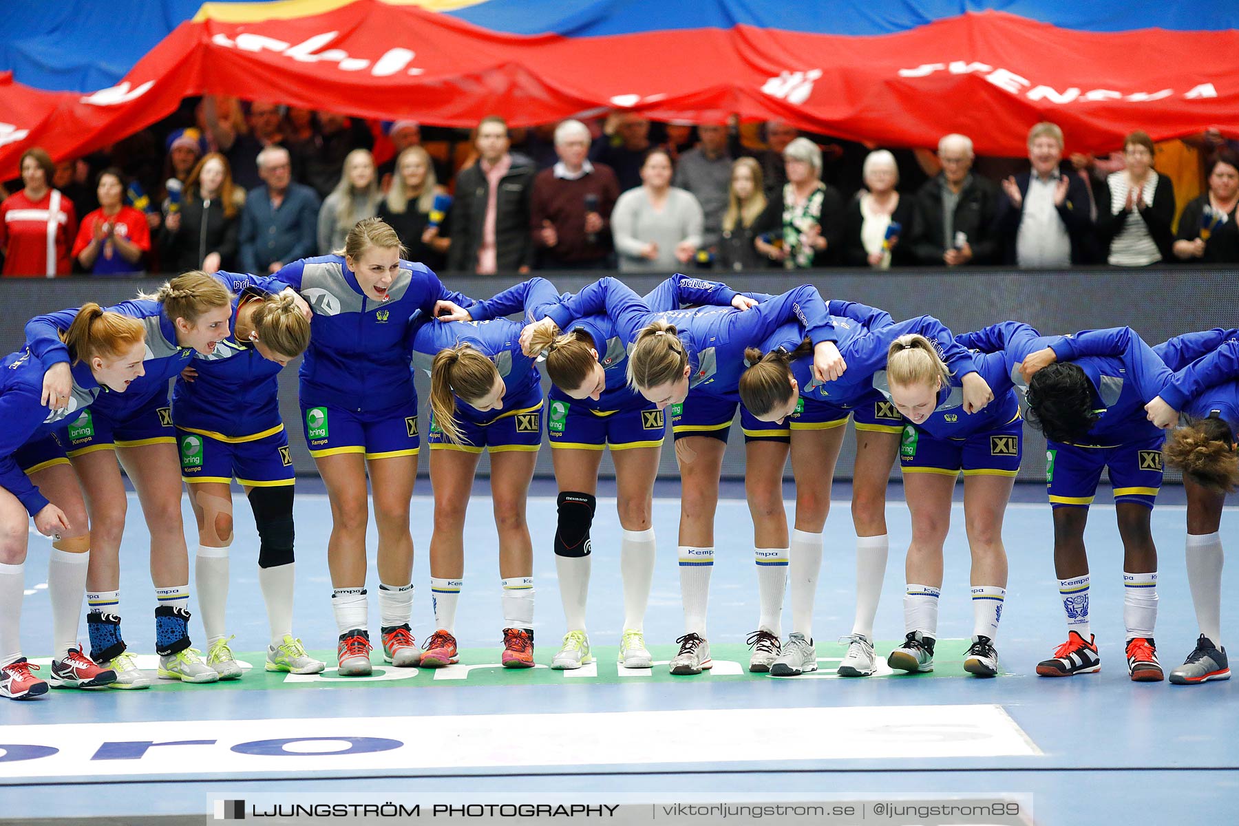 EM-Kval Sverige-Serbien 31-30,dam,Arena Skövde,Skövde,Sverige,Handboll,,2018,199610