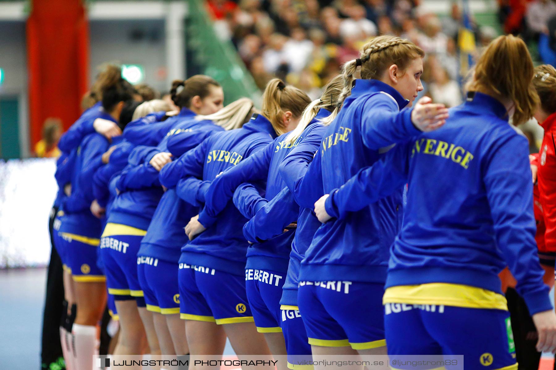 EM-Kval Sverige-Serbien 31-30,dam,Arena Skövde,Skövde,Sverige,Handboll,,2018,199619