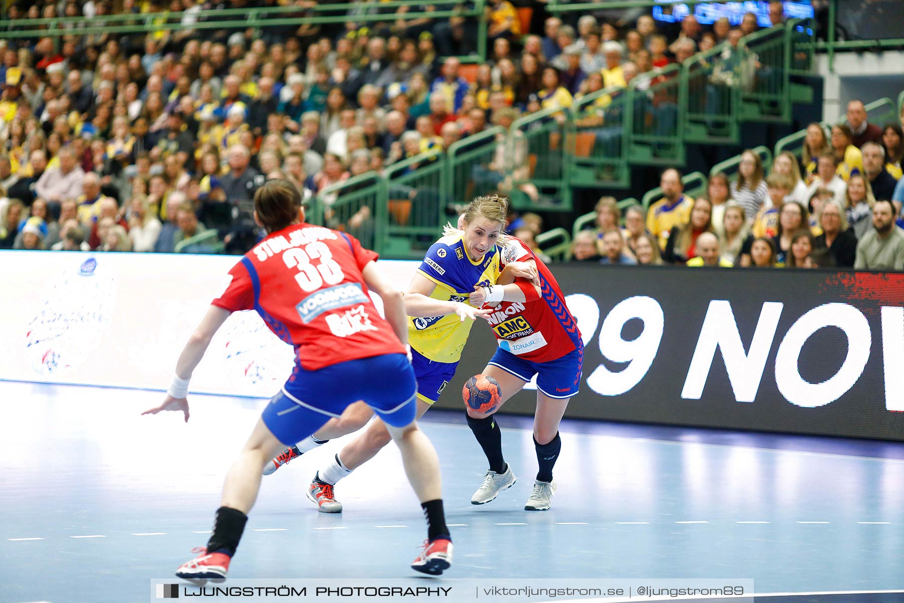 EM-Kval Sverige-Serbien 31-30,dam,Arena Skövde,Skövde,Sverige,Handboll,,2018,199658