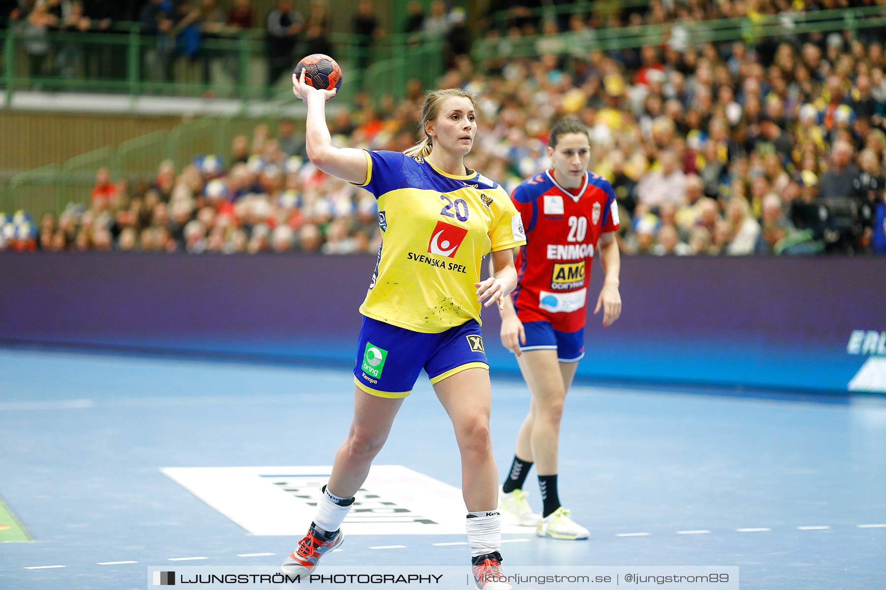 EM-Kval Sverige-Serbien 31-30,dam,Arena Skövde,Skövde,Sverige,Handboll,,2018,199662