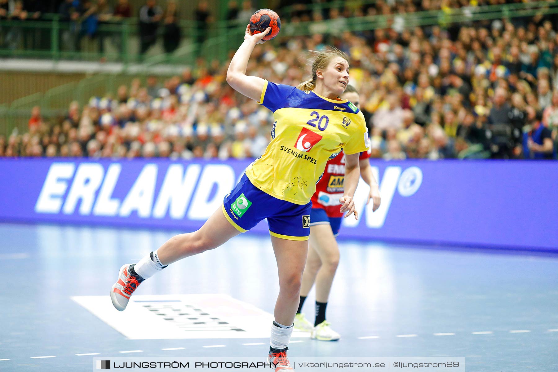 EM-Kval Sverige-Serbien 31-30,dam,Arena Skövde,Skövde,Sverige,Handboll,,2018,199665