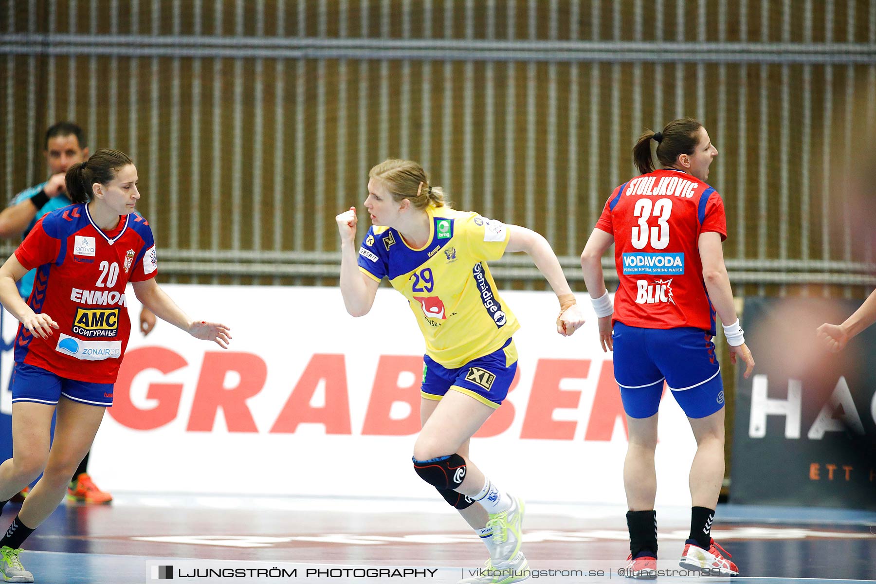 EM-Kval Sverige-Serbien 31-30,dam,Arena Skövde,Skövde,Sverige,Handboll,,2018,199682