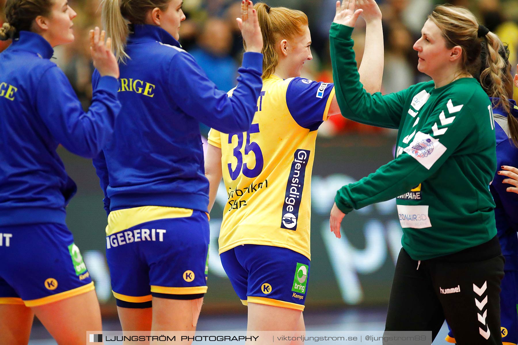 EM-Kval Sverige-Serbien 31-30,dam,Arena Skövde,Skövde,Sverige,Handboll,,2018,199726