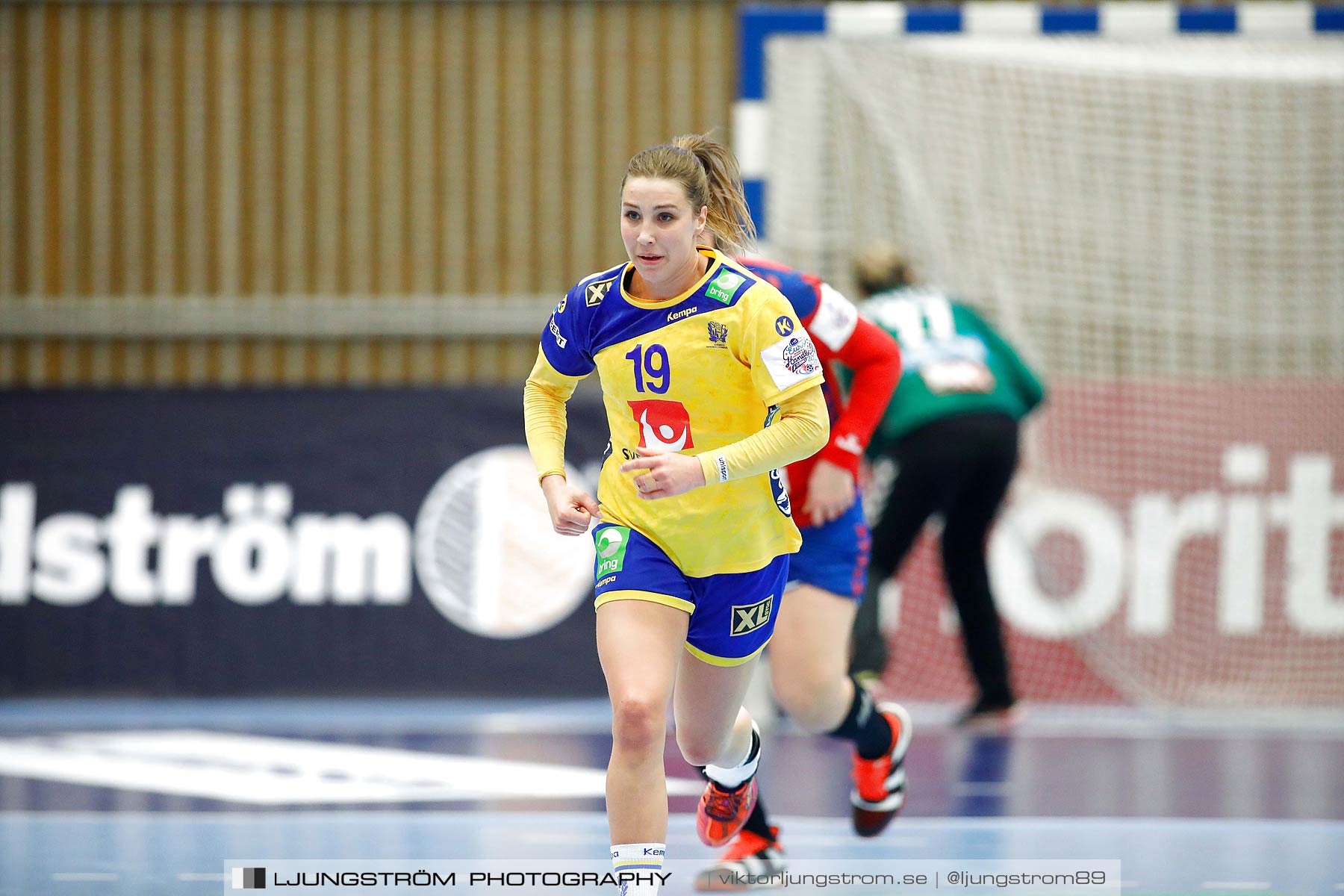 EM-Kval Sverige-Serbien 31-30,dam,Arena Skövde,Skövde,Sverige,Handboll,,2018,199816