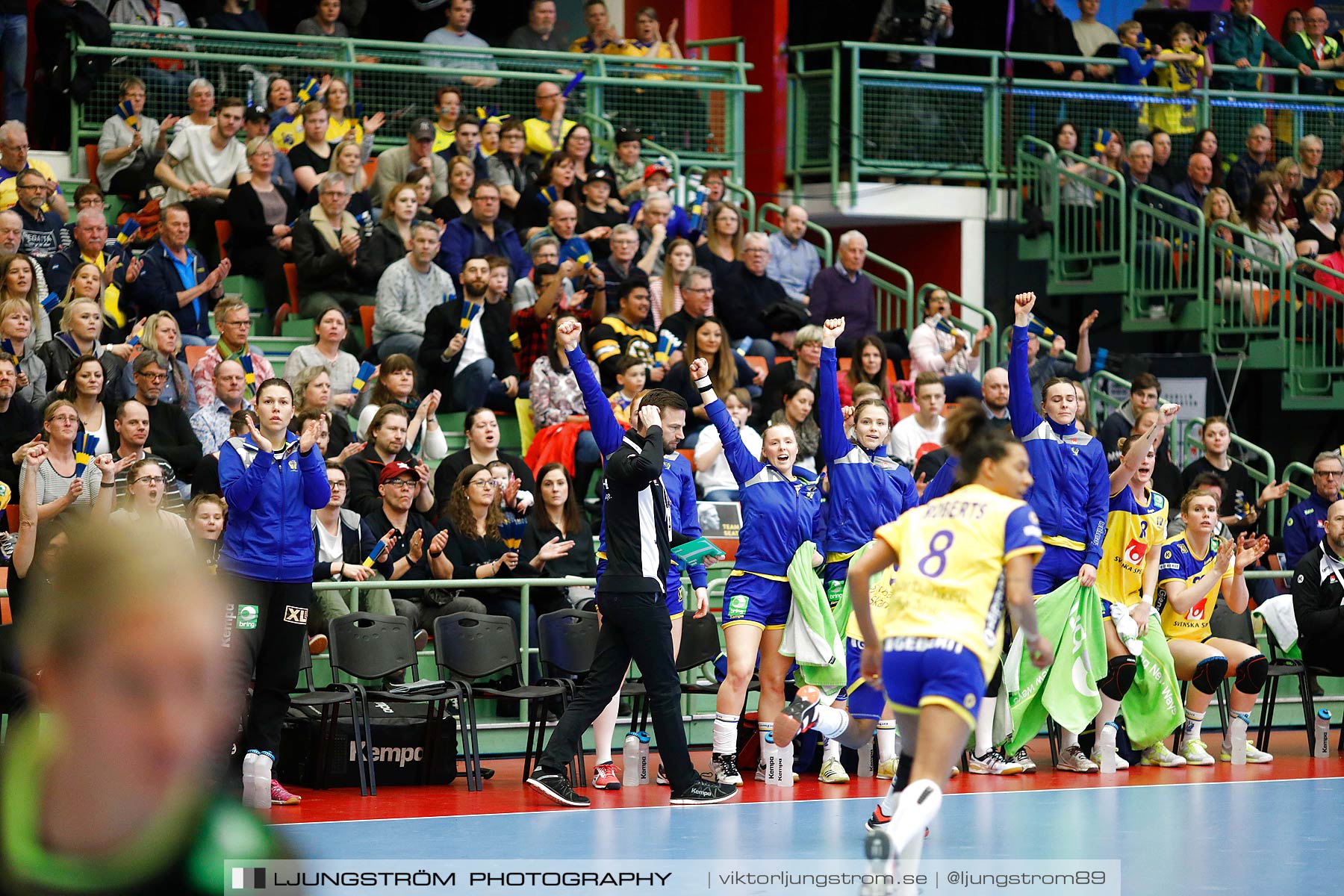 EM-Kval Sverige-Serbien 31-30,dam,Arena Skövde,Skövde,Sverige,Handboll,,2018,199822