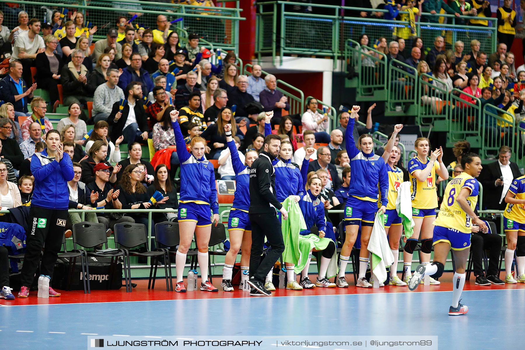 EM-Kval Sverige-Serbien 31-30,dam,Arena Skövde,Skövde,Sverige,Handboll,,2018,199823