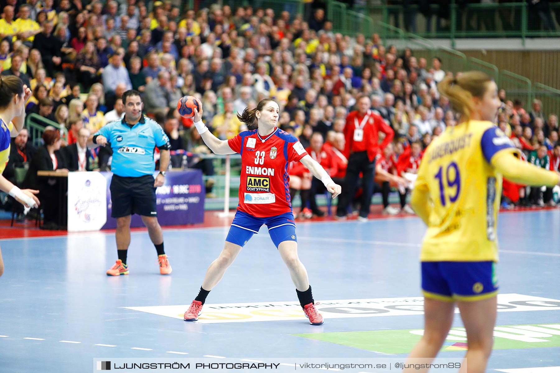 EM-Kval Sverige-Serbien 31-30,dam,Arena Skövde,Skövde,Sverige,Handboll,,2018,199825